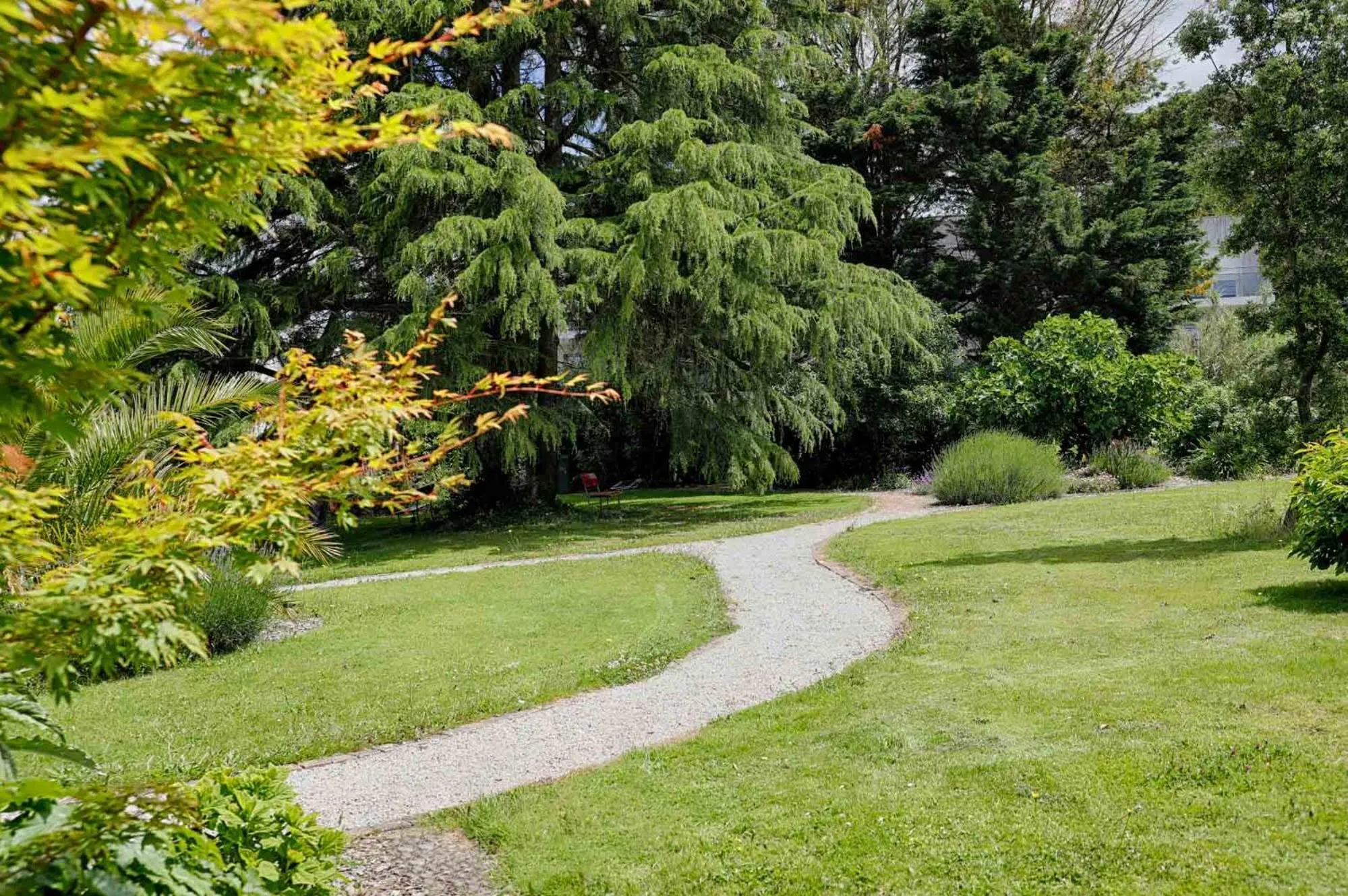Garden view in Hotel Le Branhoc - Brit Hotel Auray