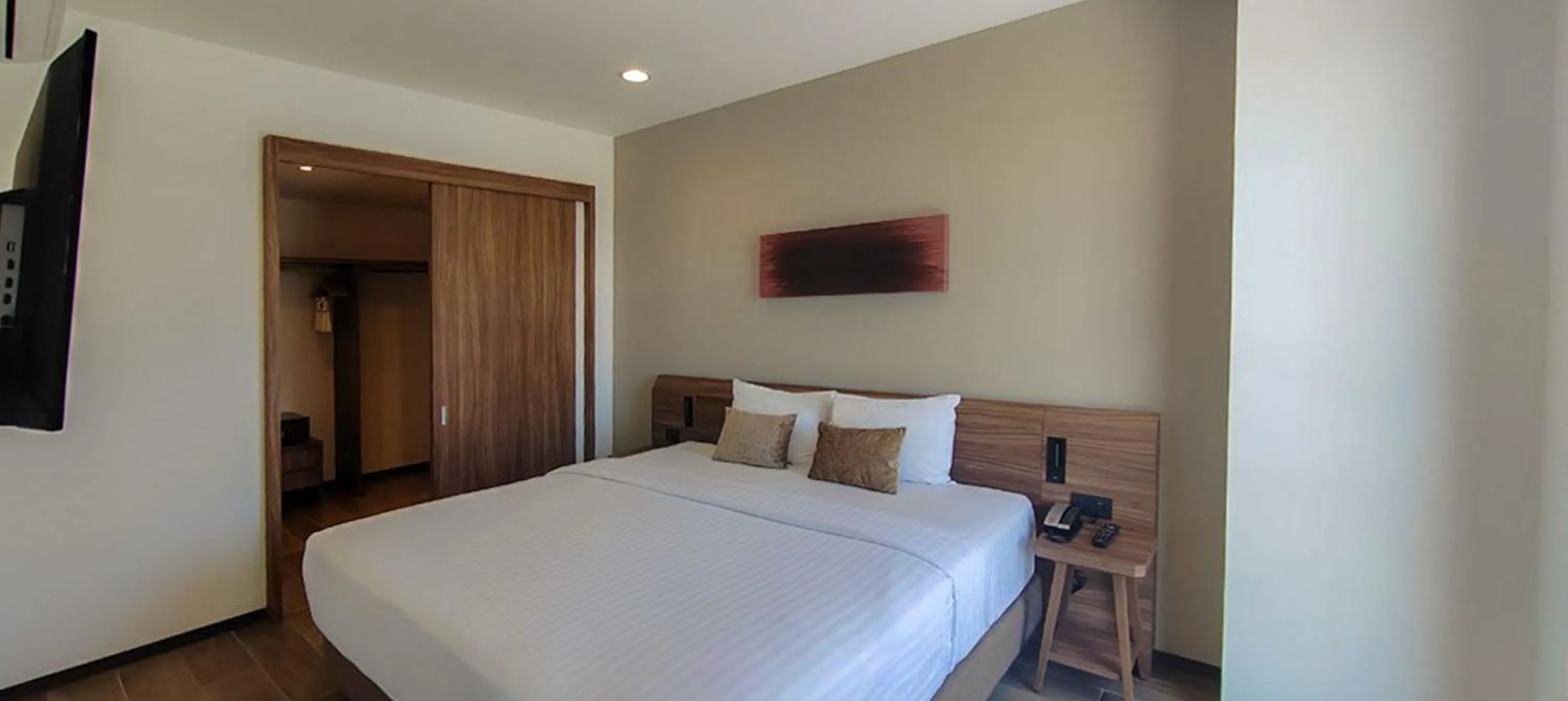 TV and multimedia, Bed in FUJITAYA Querétaro