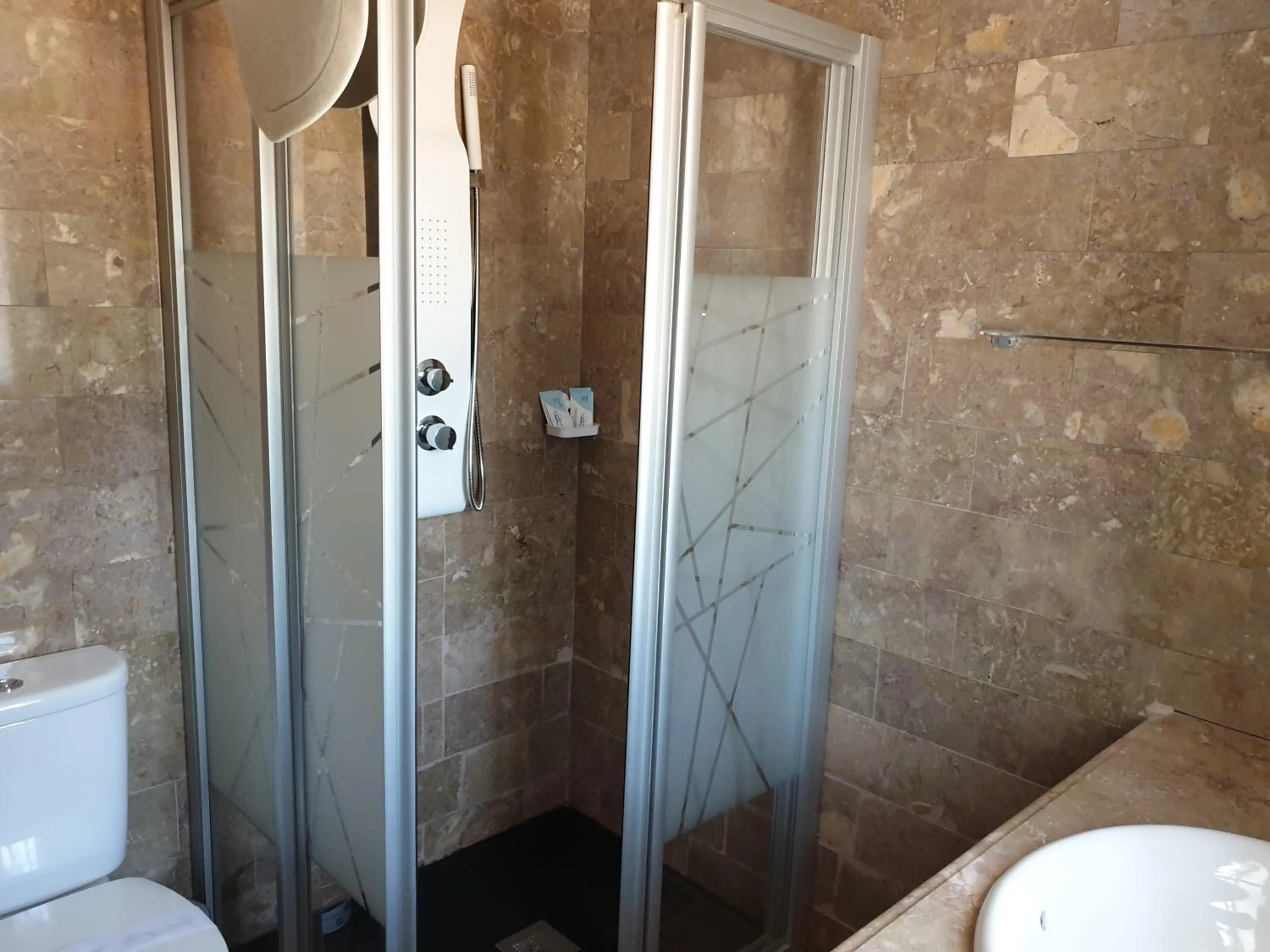 OceanOasis Residences Suites