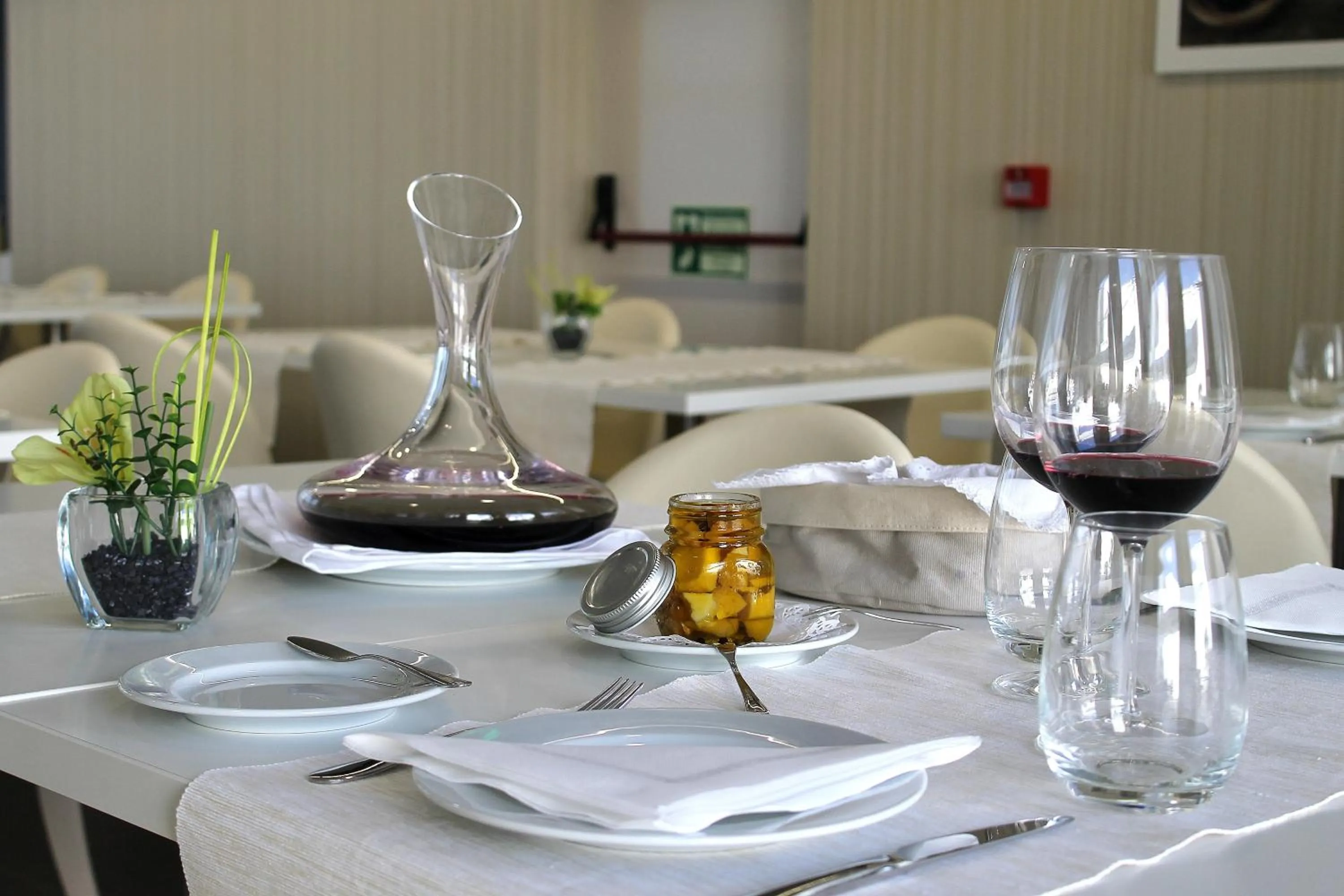 Restaurant/places to eat in Lam Hotel Villa Aljustrel