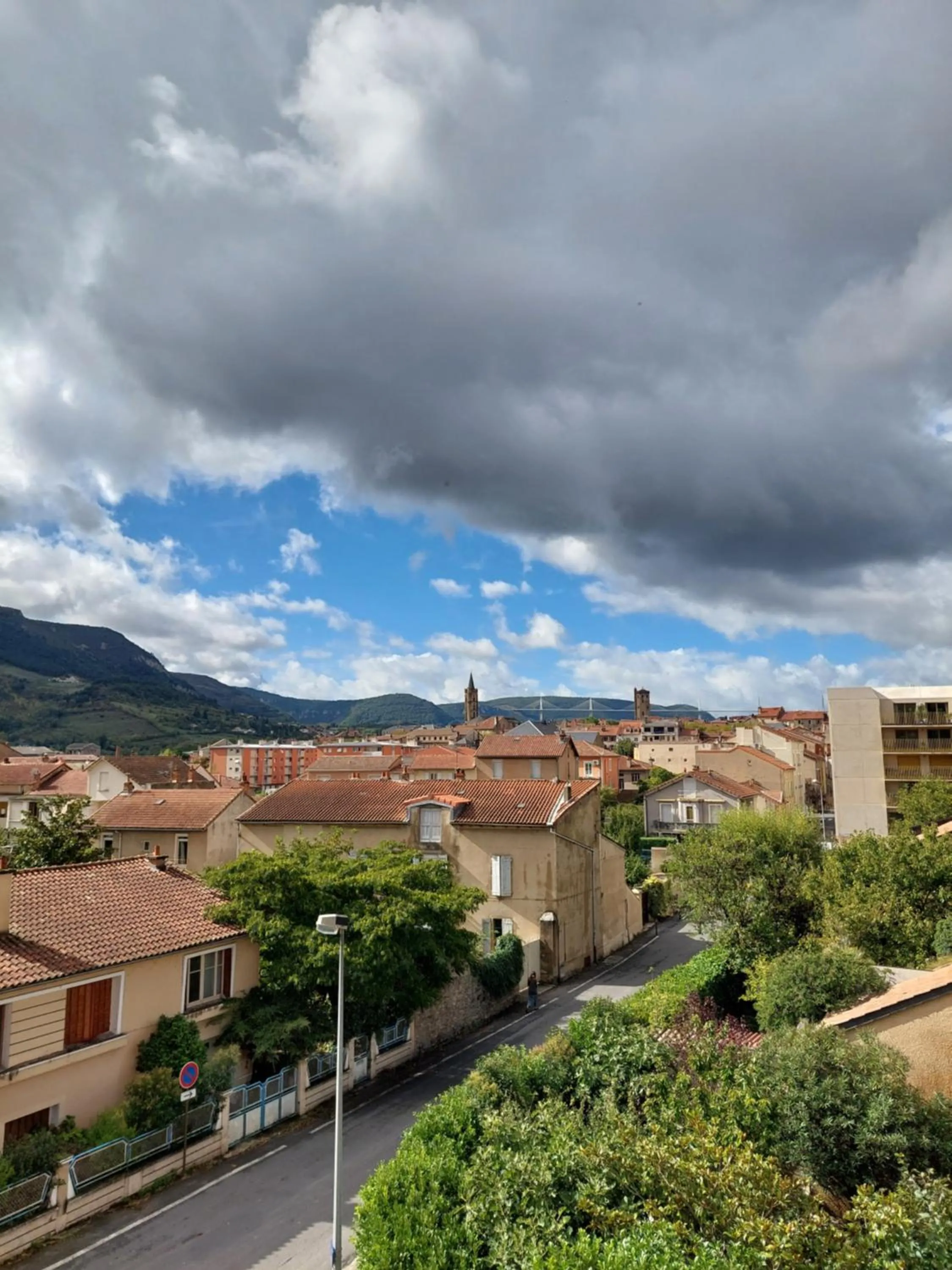City view in Cévenol Hôtel