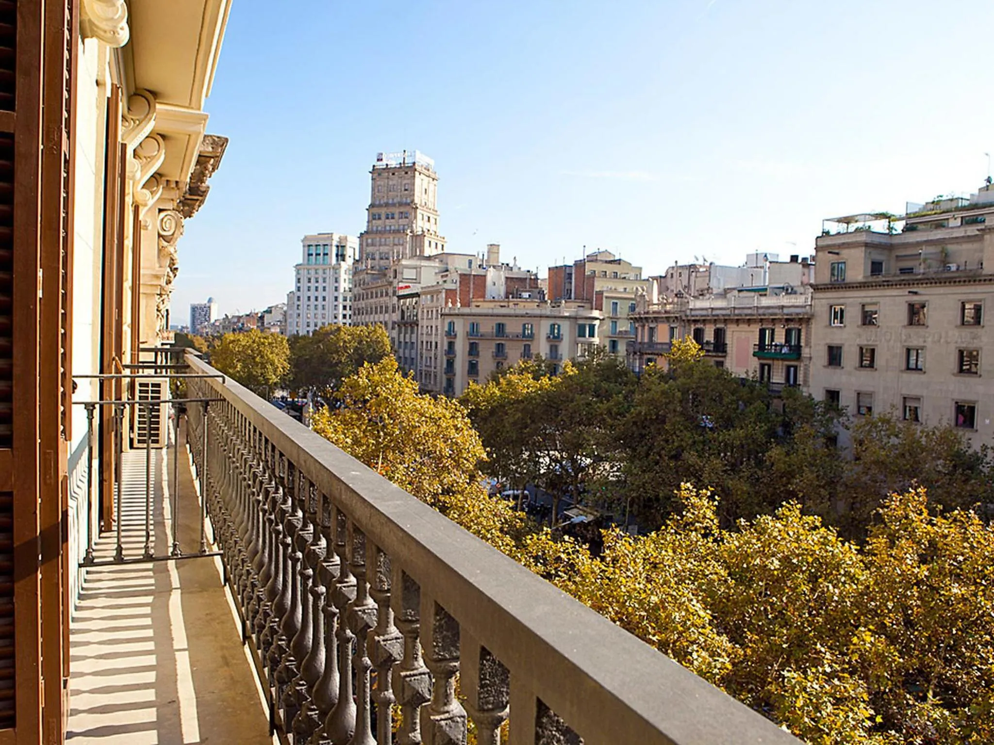 Photo of the whole room in Apartment Eixample Esquerre Gran Via Balmes by Interhome