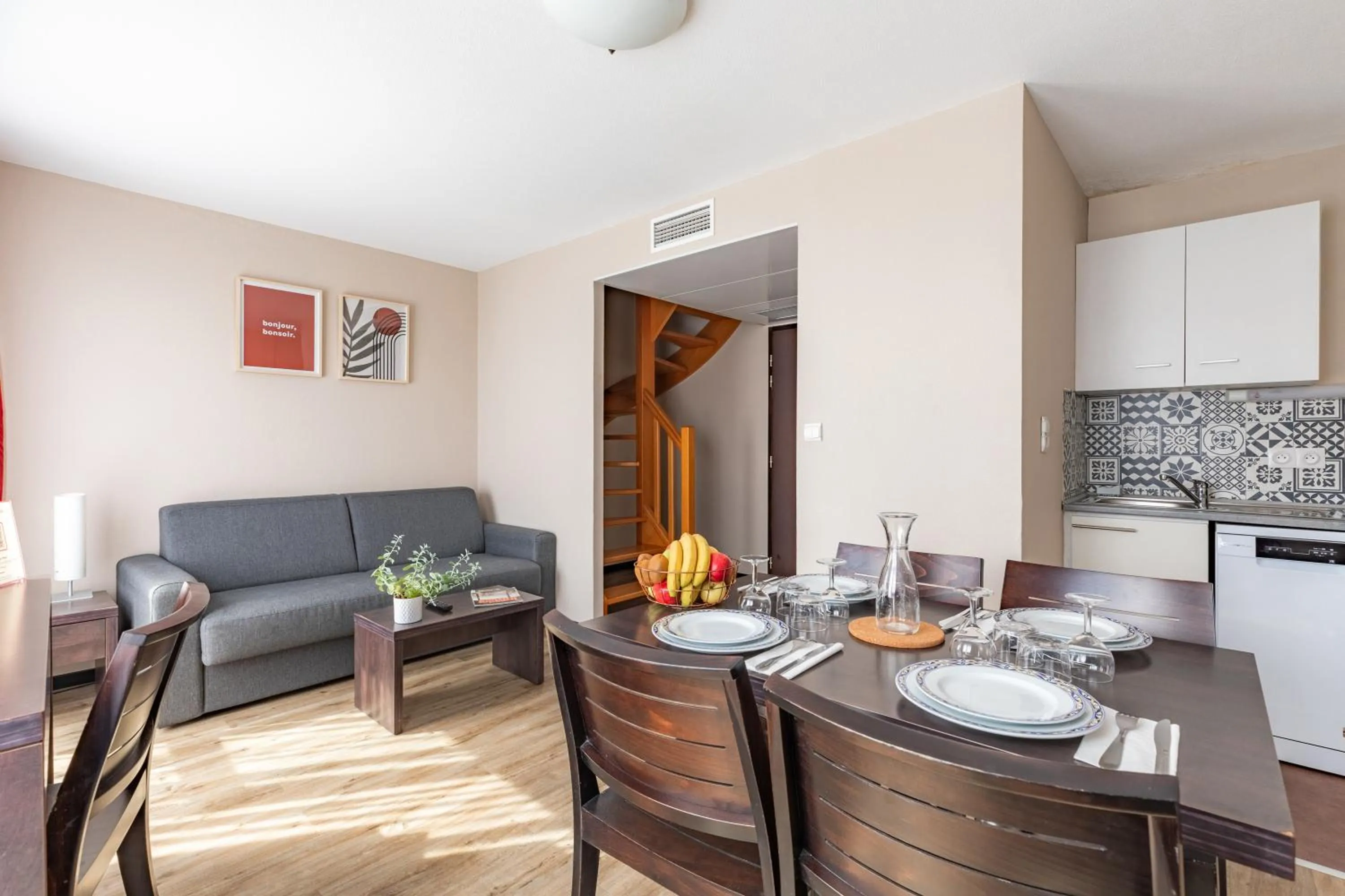 Bedroom in Appart’City Confort Nantes Ouest Saint-Herblain