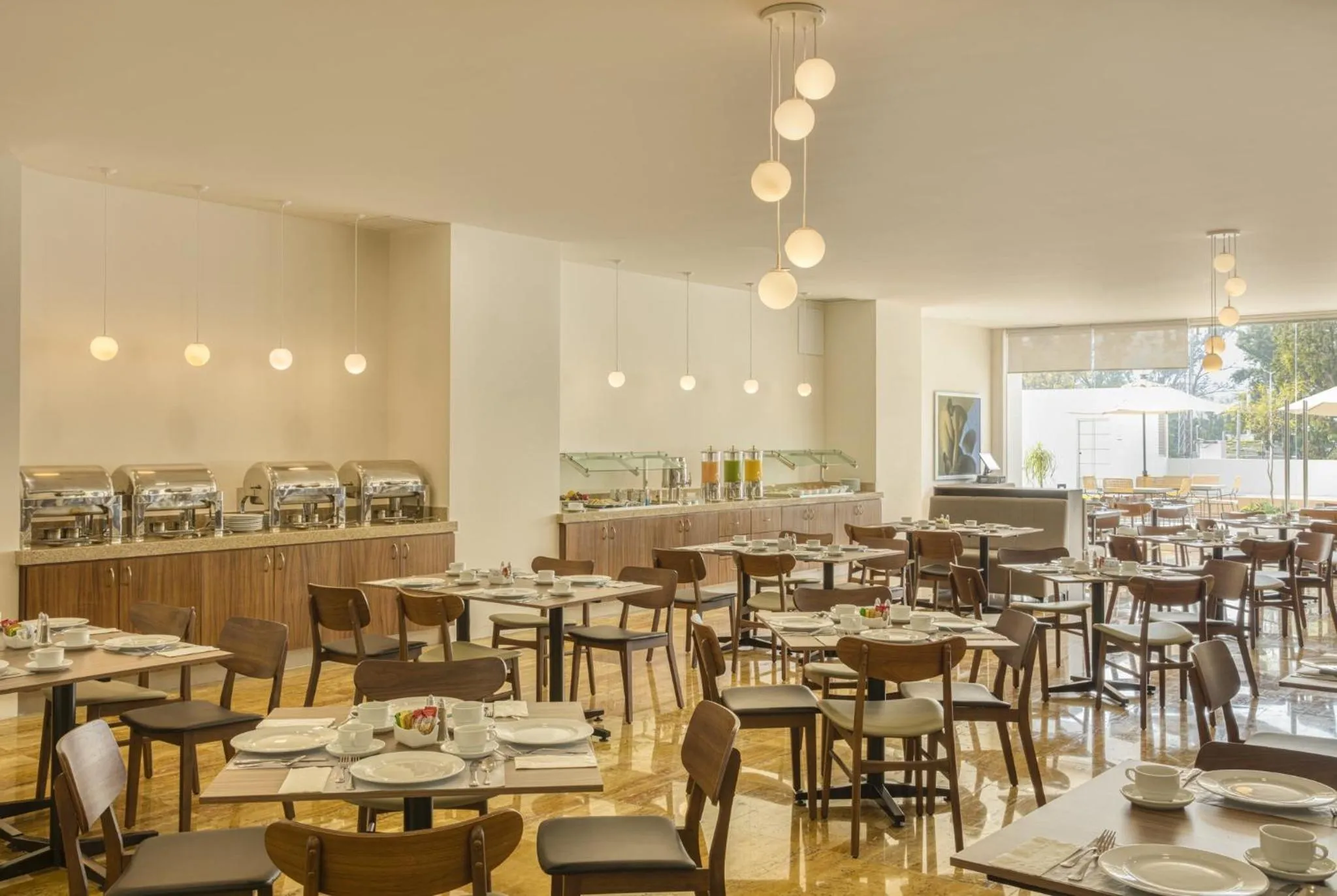 Food and drinks in Fiesta Inn Guadalajara Periferico Poniente