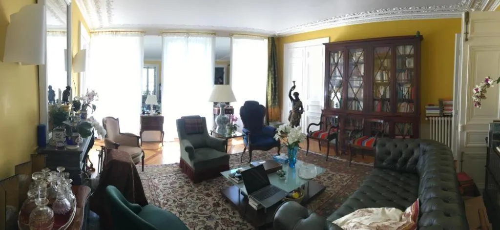 Living room in Le 48 Paris