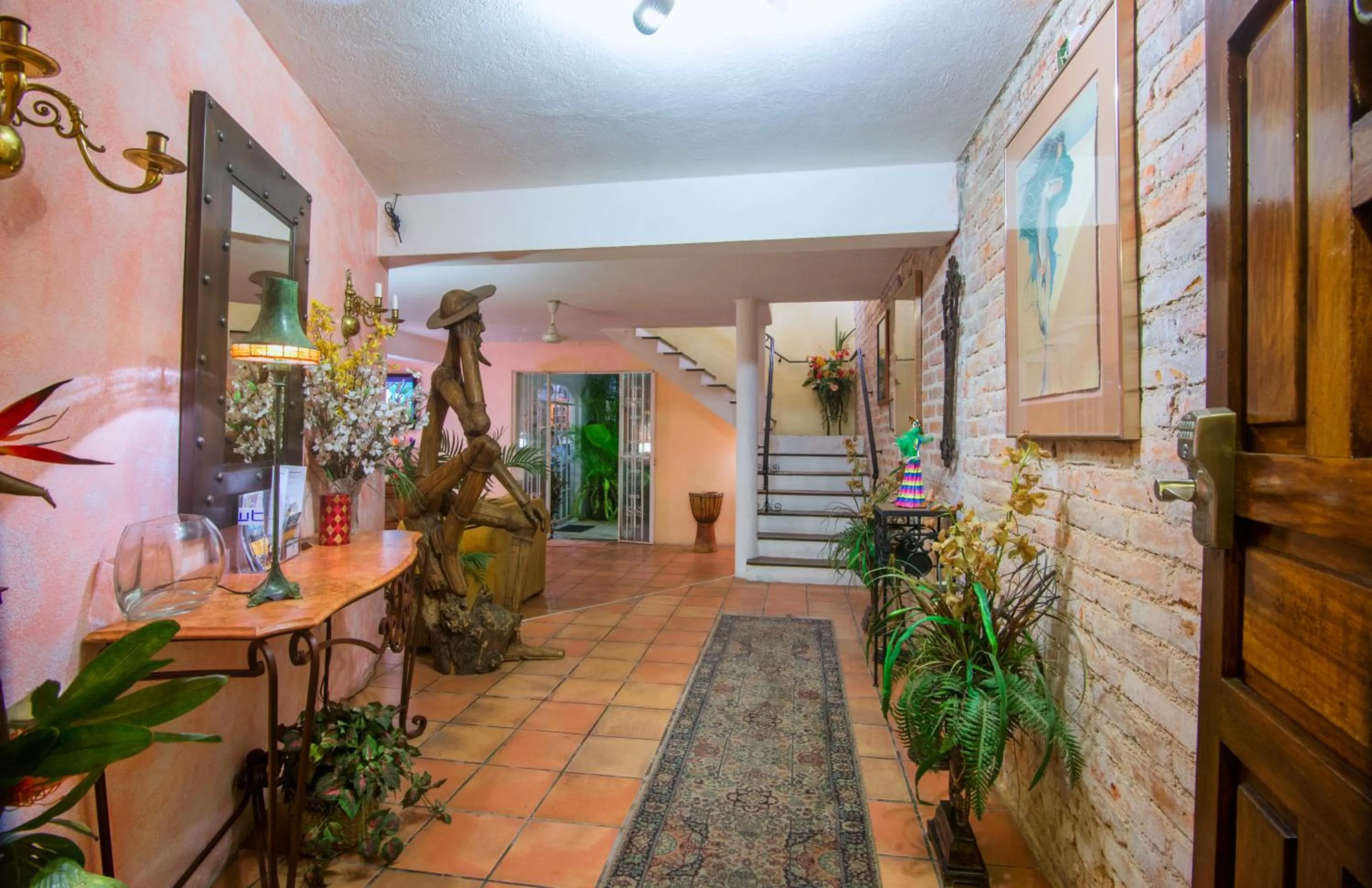 Casa Romance Escondido