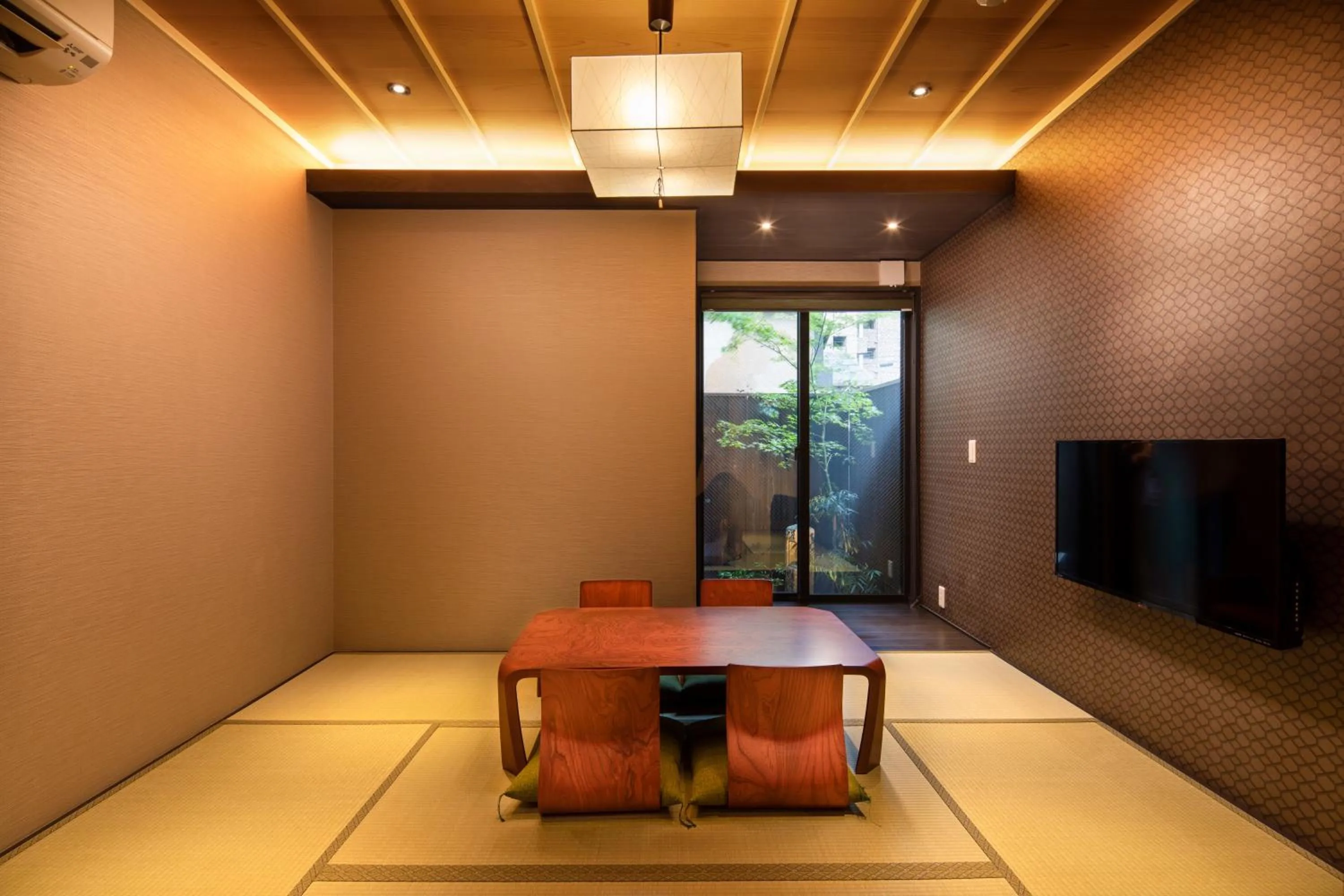 Photo of the whole room in Kanade Kawaramachi-Nijo