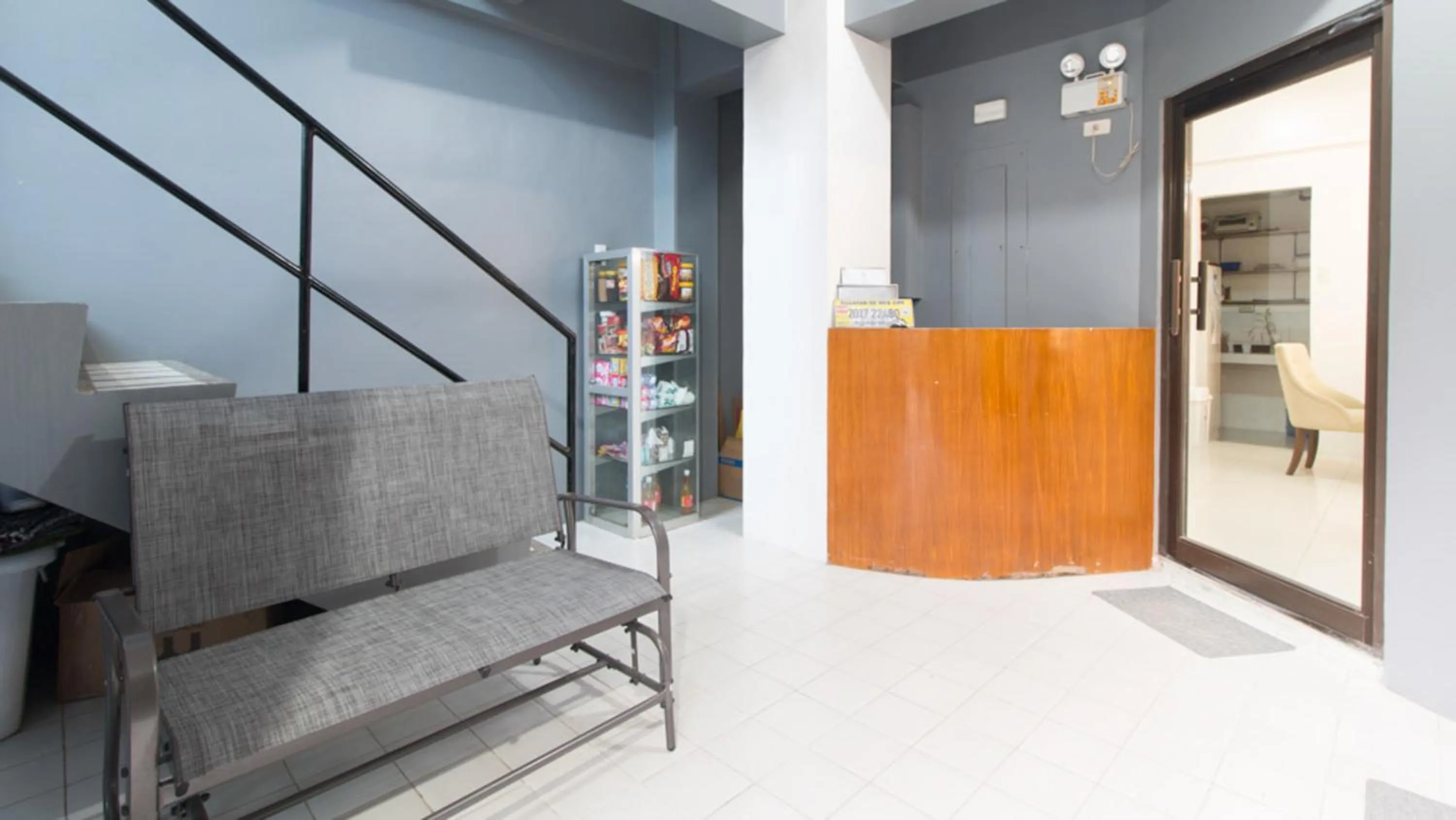 Lobby or reception in RedDoorz near Liceo De Cagayan University Highschool