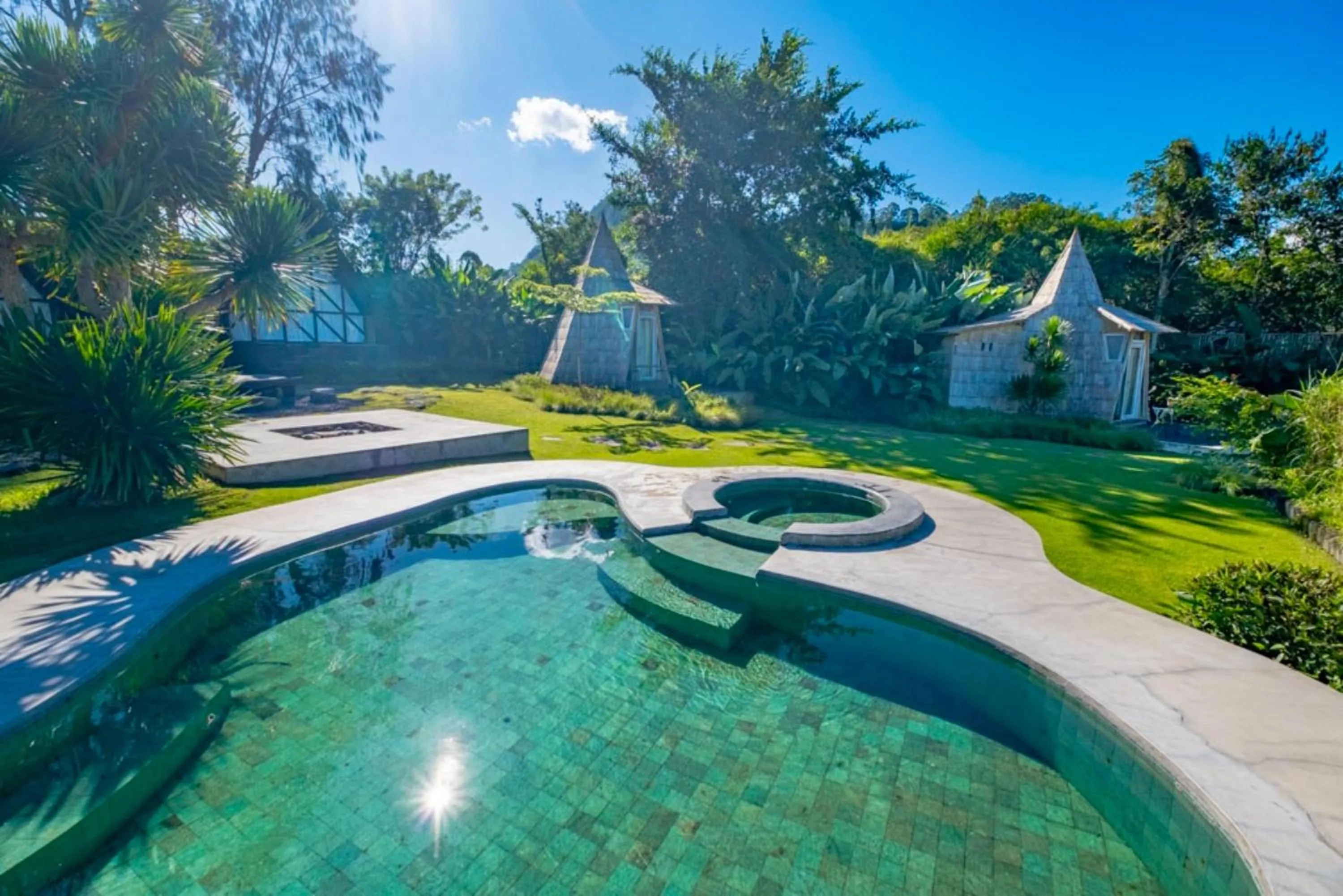 Garden view in Bamboo Mount Batur and Hot Spring