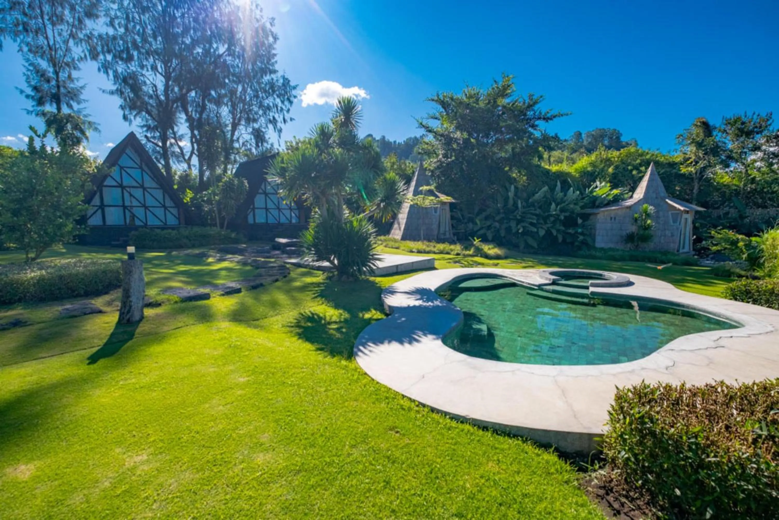 Garden view in Bamboo Mount Batur and Hot Spring