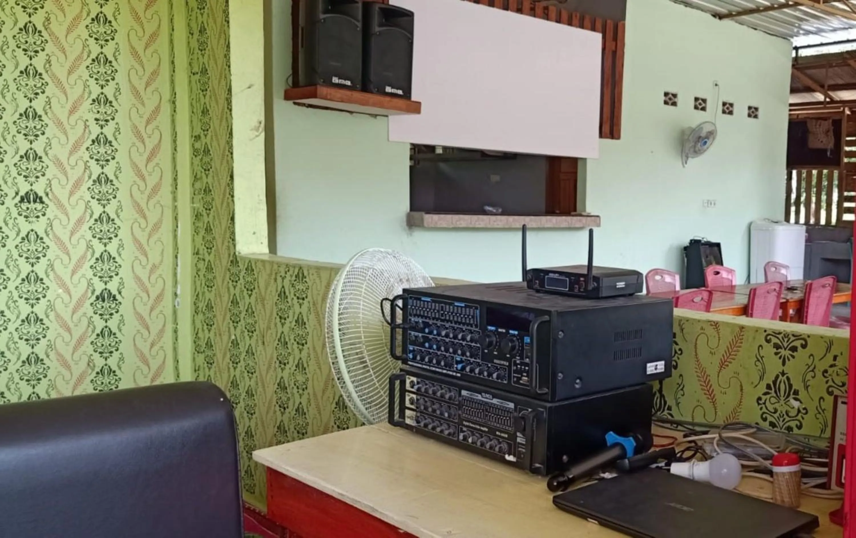 Meeting/conference room in Penginapan asidik