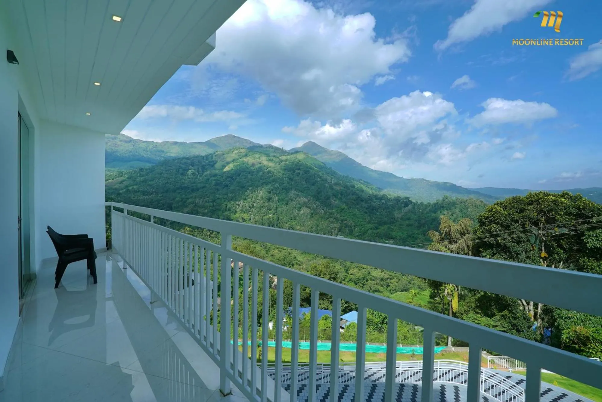 Balcony/Terrace in Moonline Resort