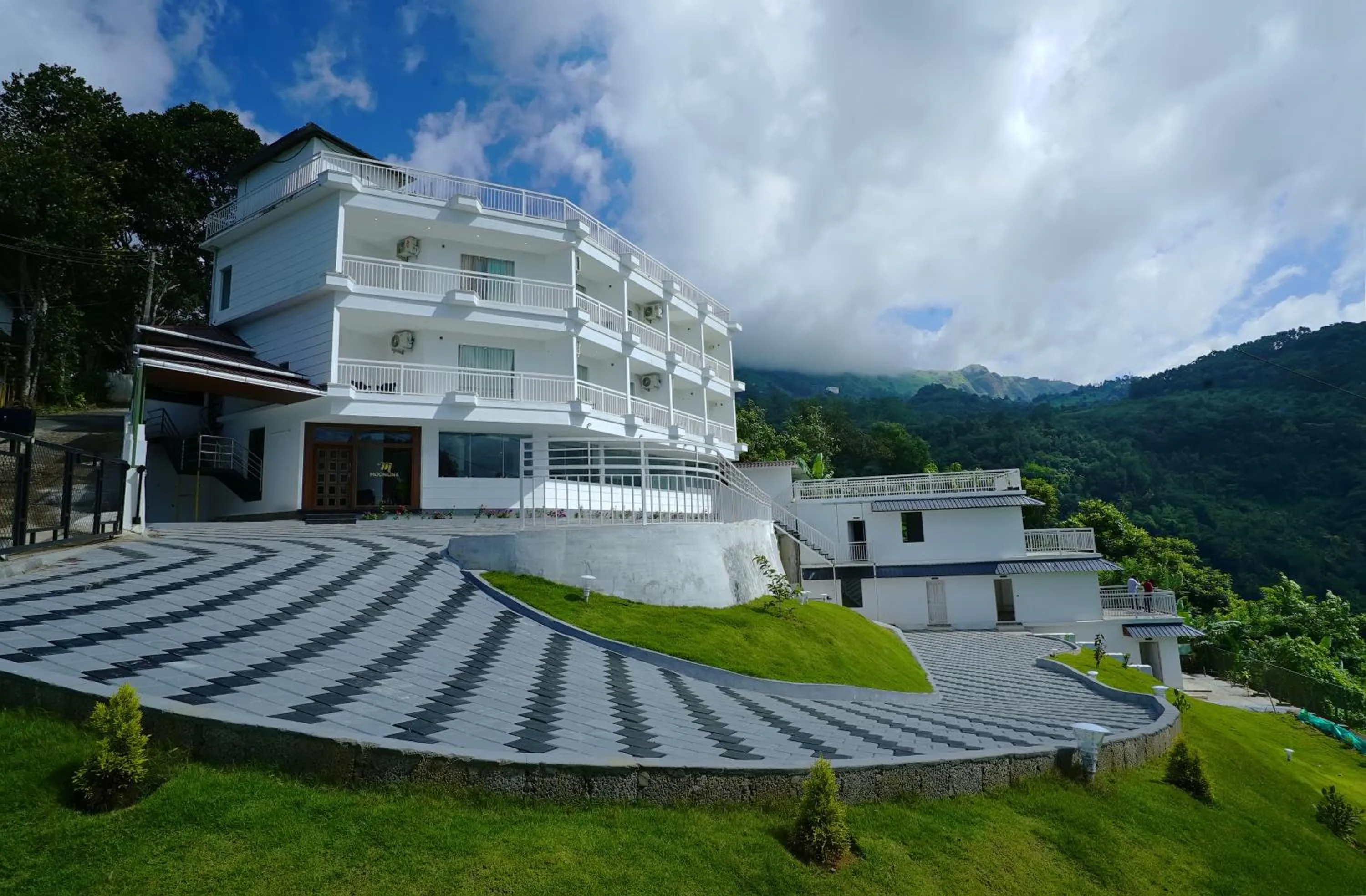 Property building in Moonline Resort