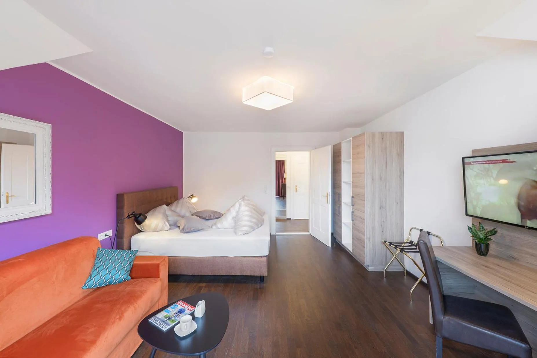 Photo of the whole room, Bed in Villa Maria - Suiten & Appartement