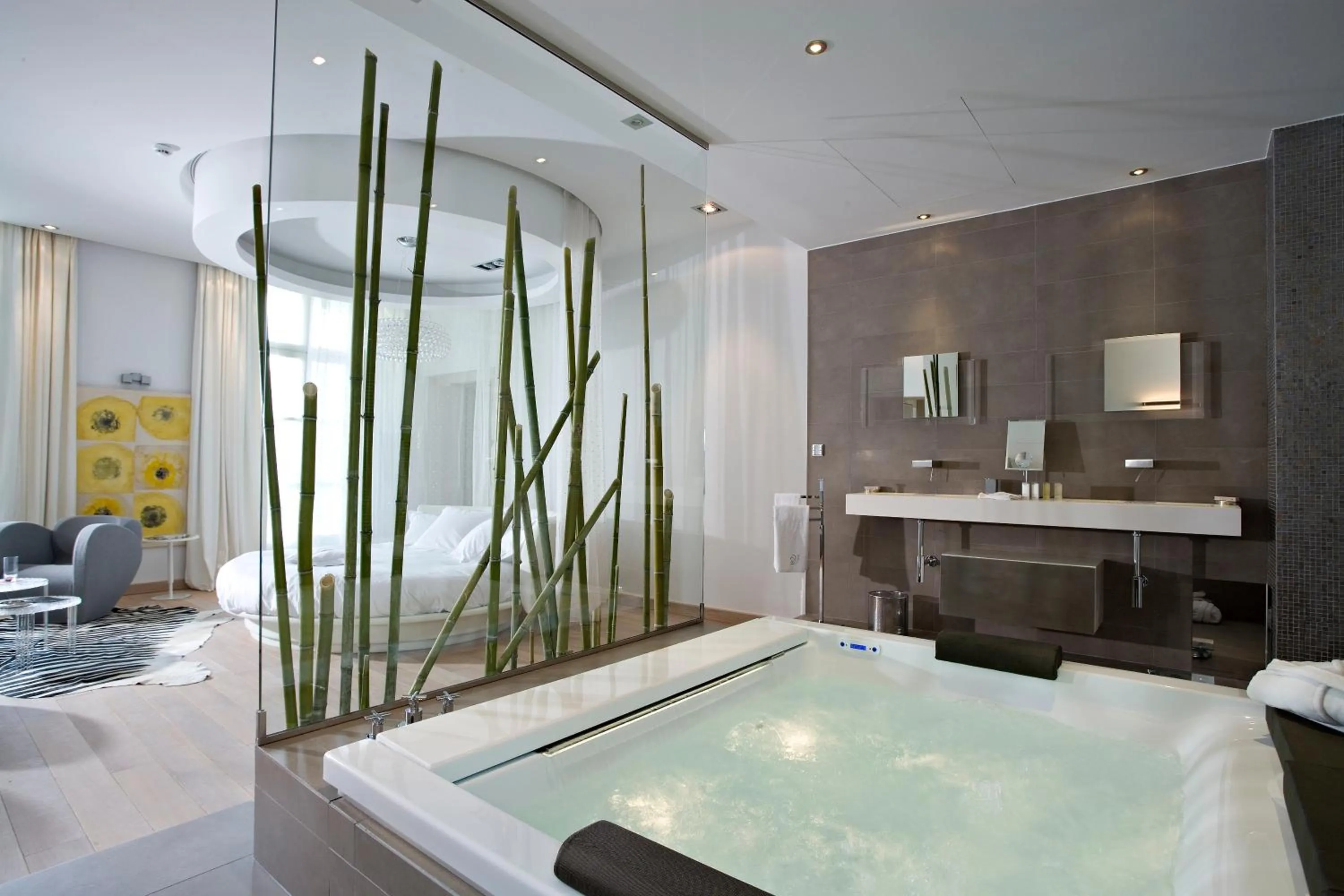 Spa and wellness centre/facilities, Bed in Domaine de Verchant & Spa - Relais & Châteaux