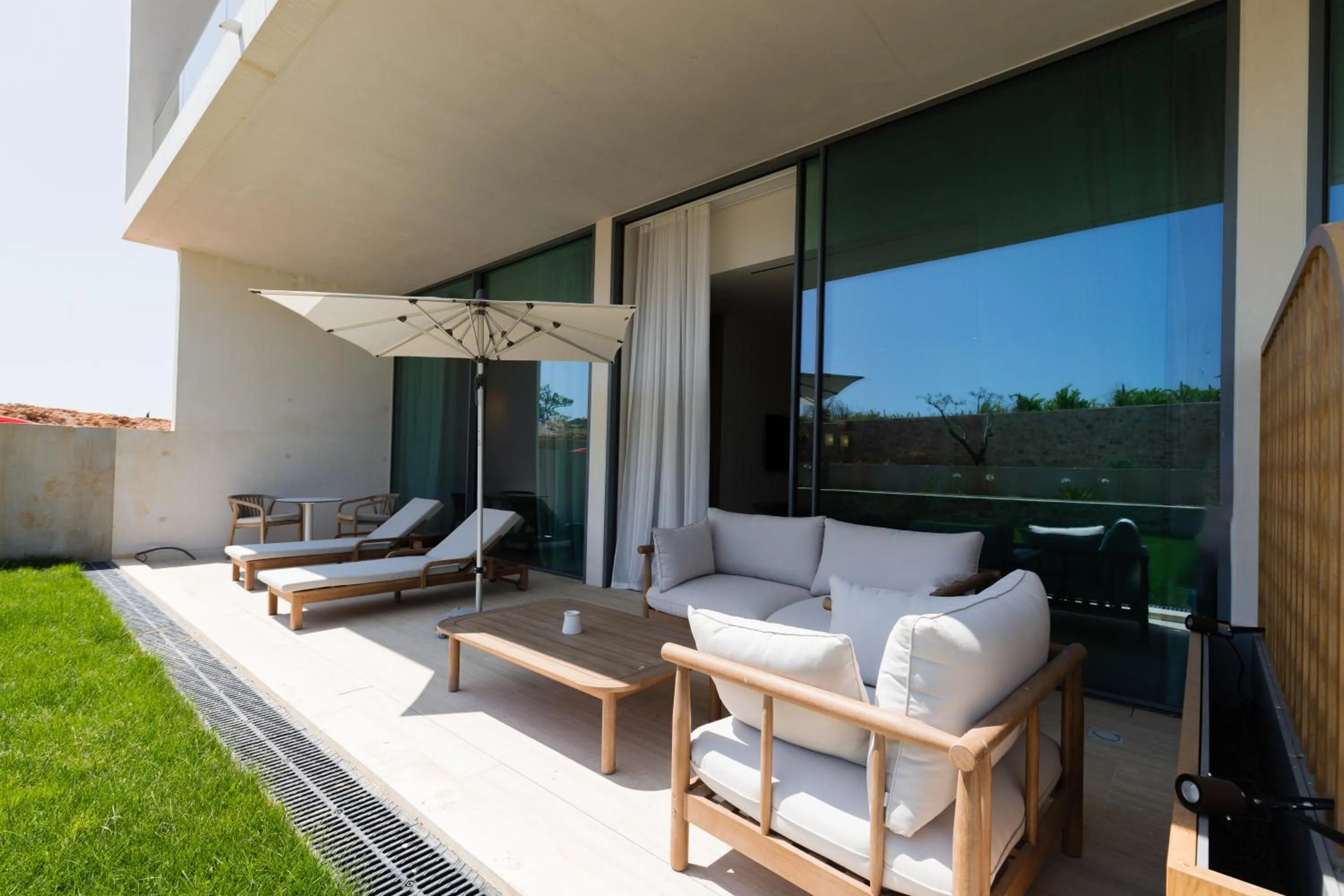 Patio in Domaine de Verchant & Spa - Relais & Châteaux