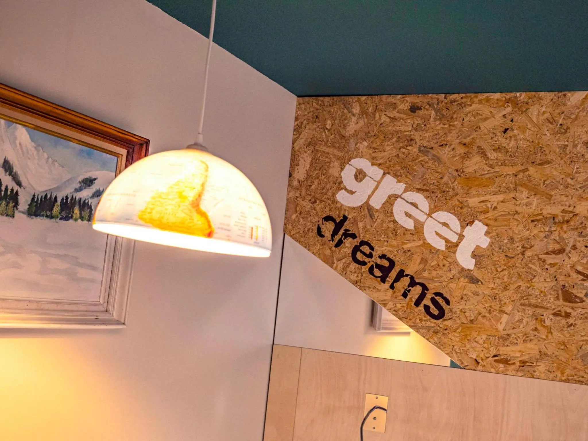 Bedroom in greet Hotel Marseille Provence Aéroport