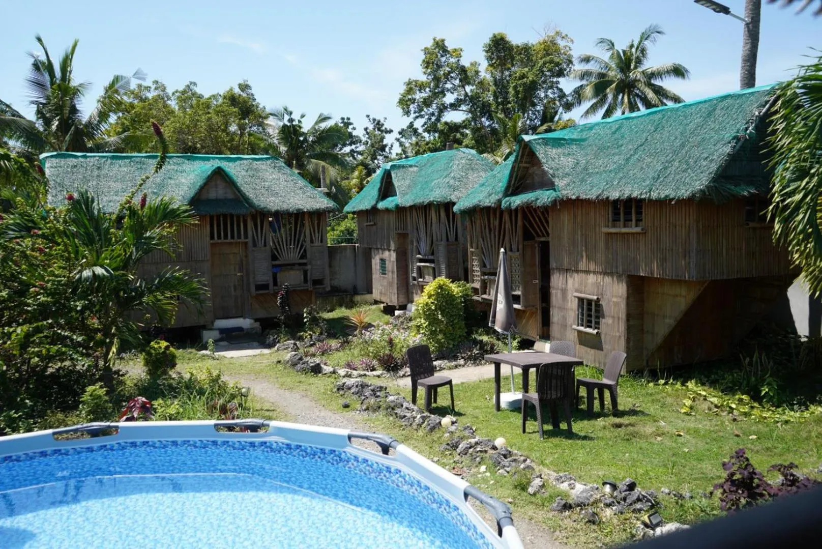 Swimming pool in Nirvana Bamboo & Dive resort