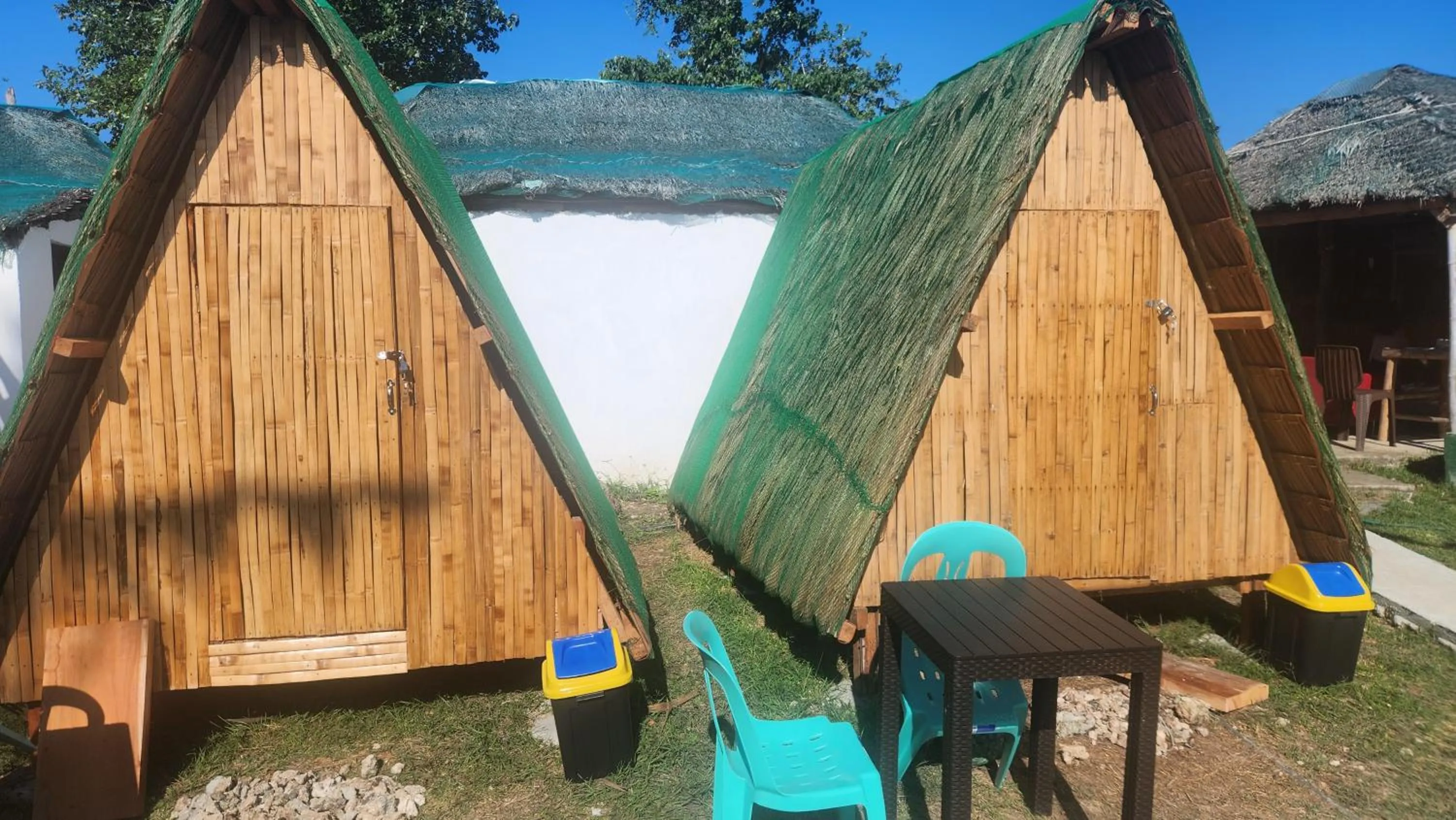 Nirvana Bamboo & Dive resort