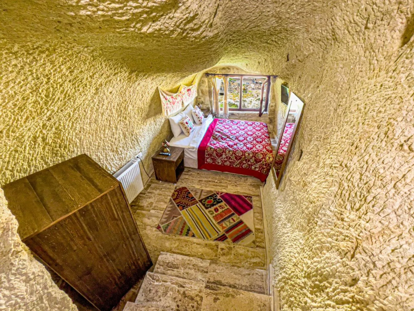 Bedroom in Heritage Cave Suites