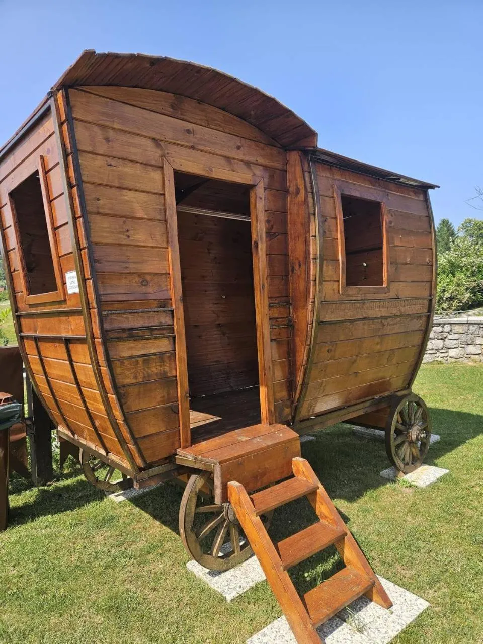 Garden in Vinica Castle Boutique & Spa Hotel