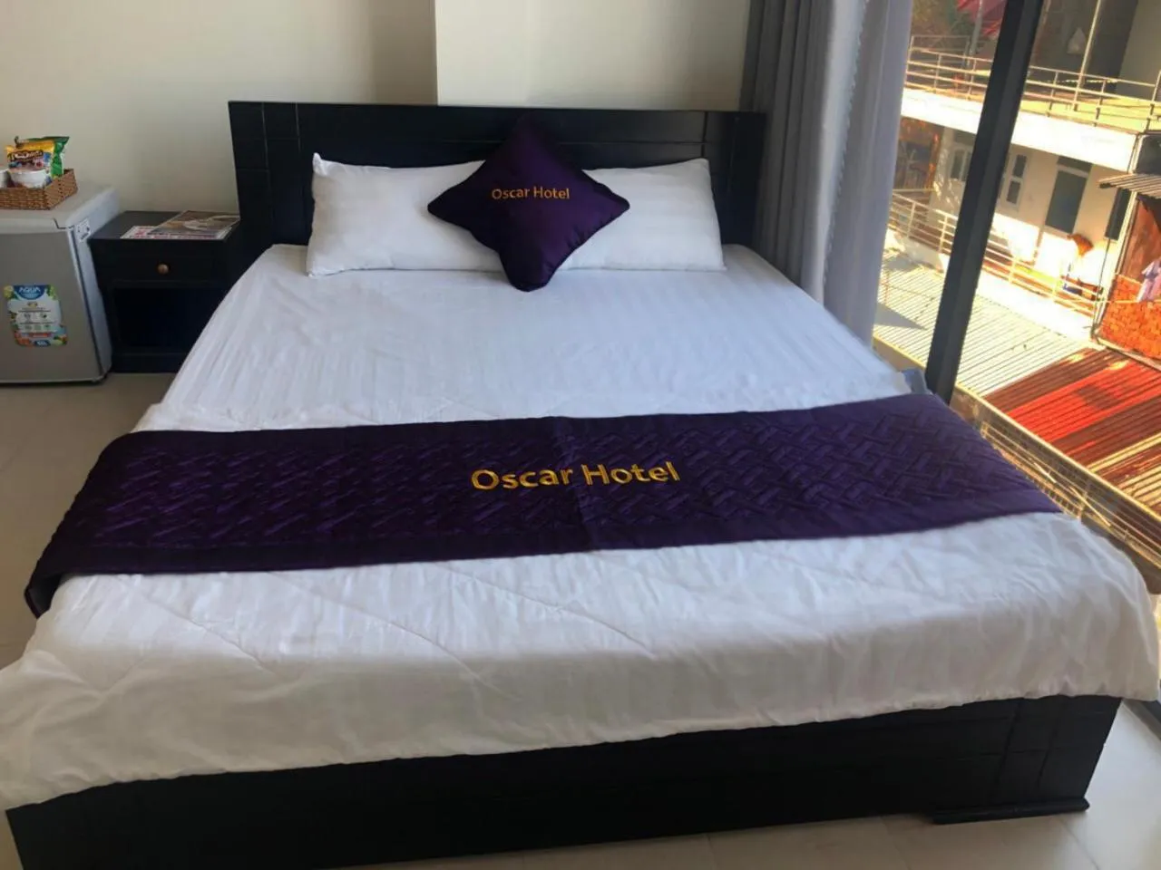 Bed in Oscar Hotel