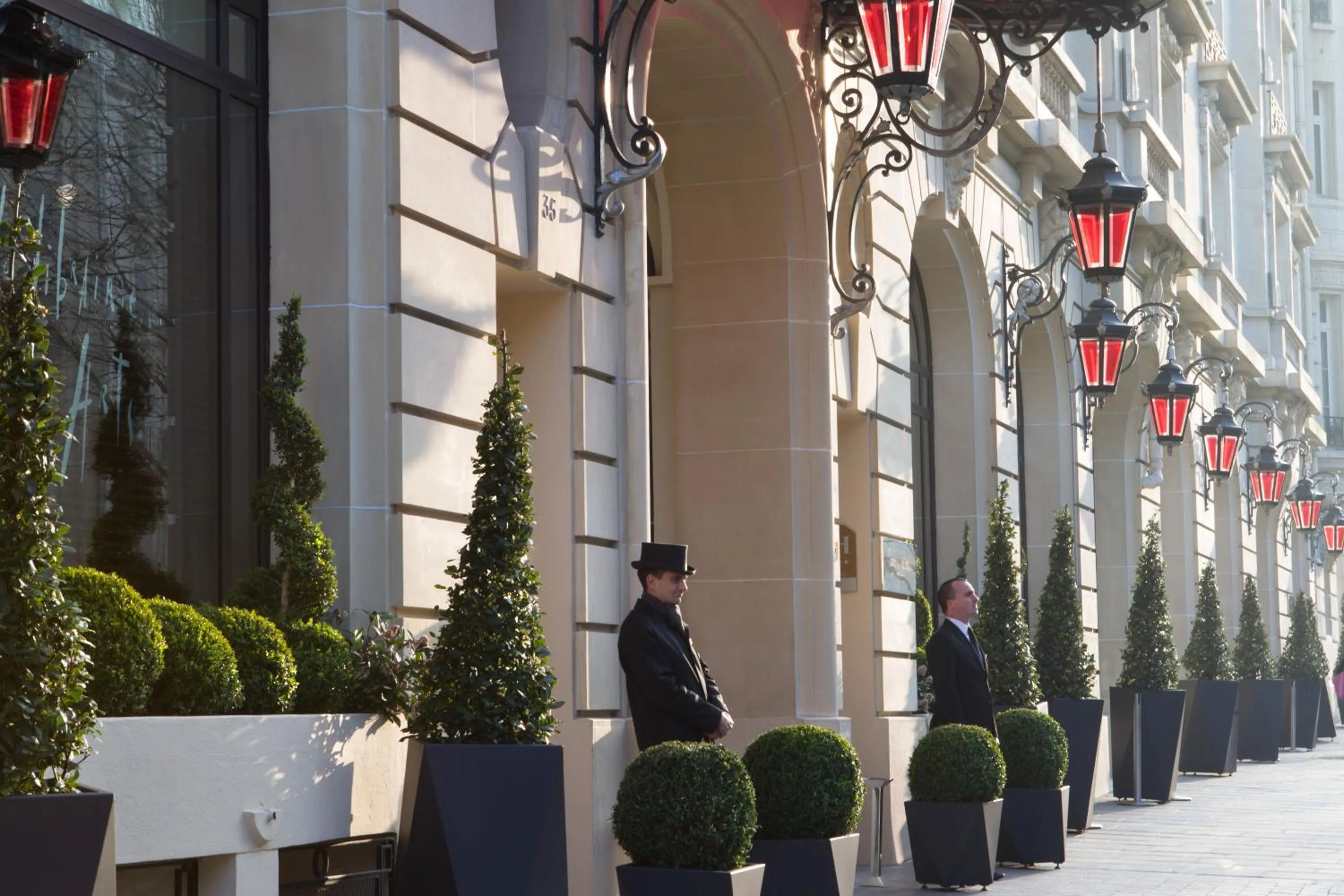 Property building in Hôtel Le Royal Monceau Raffles Paris