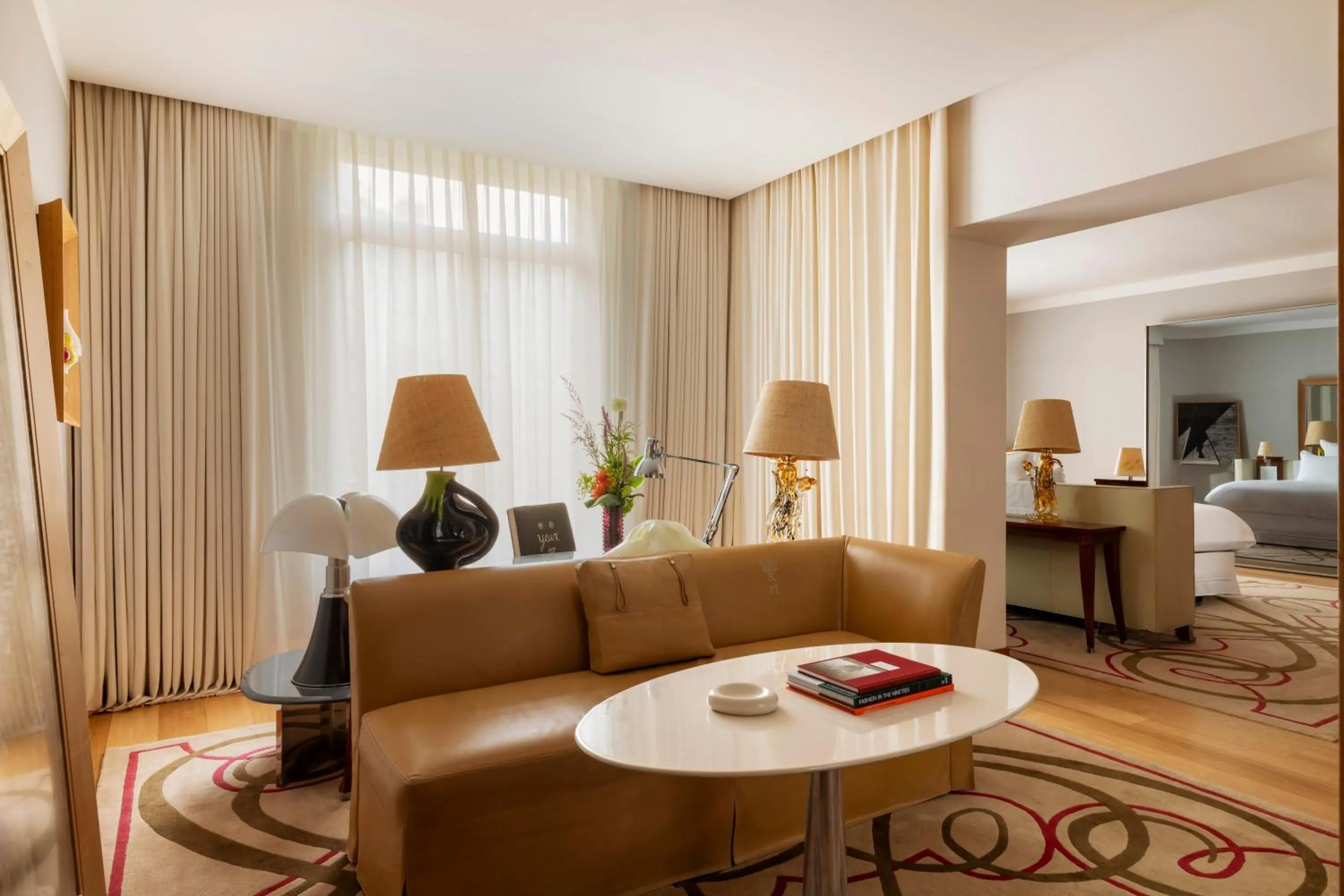 Seating area in Hôtel Le Royal Monceau Raffles Paris