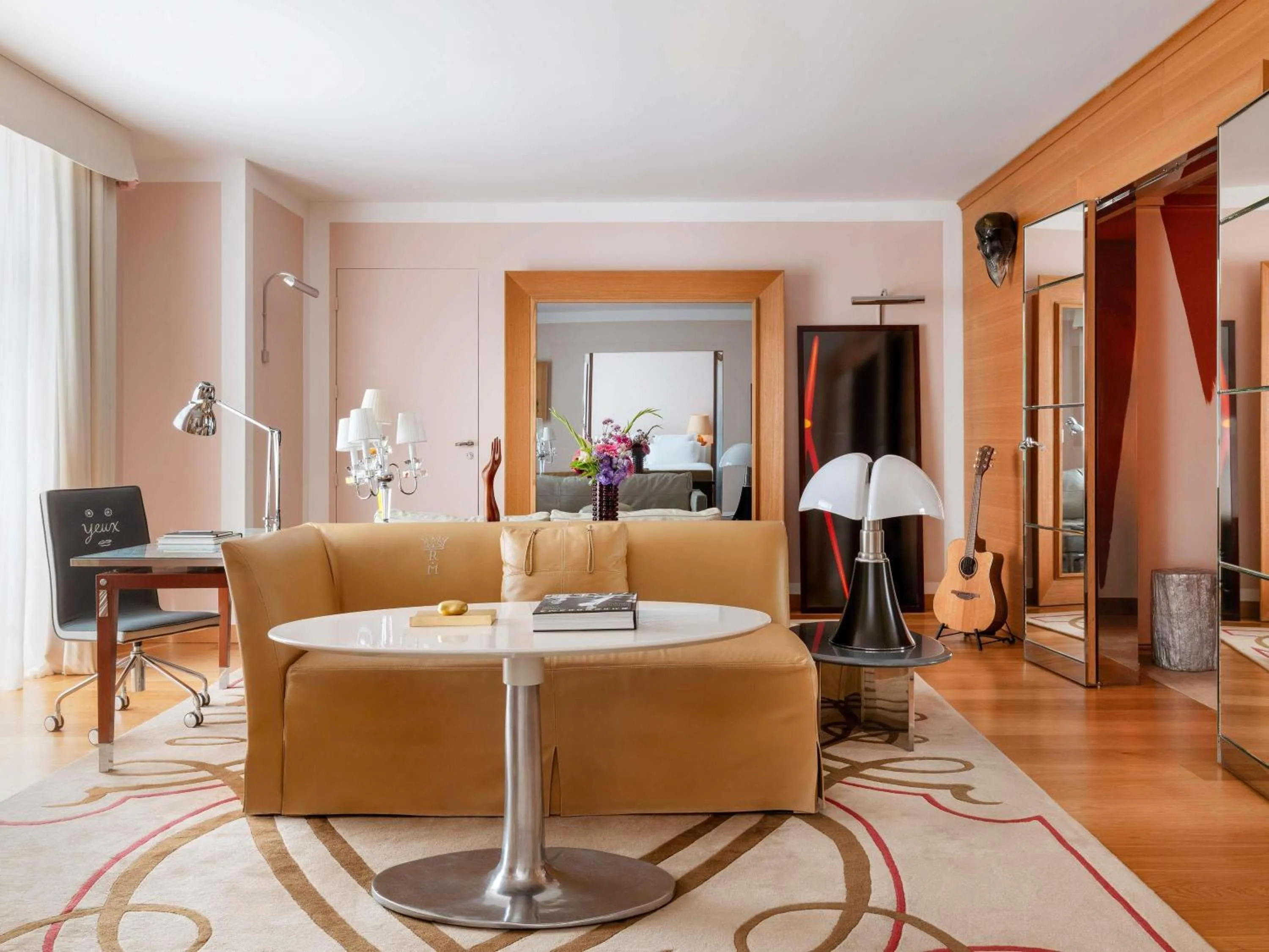 Lifestyle Suite in Hôtel Le Royal Monceau Raffles Paris