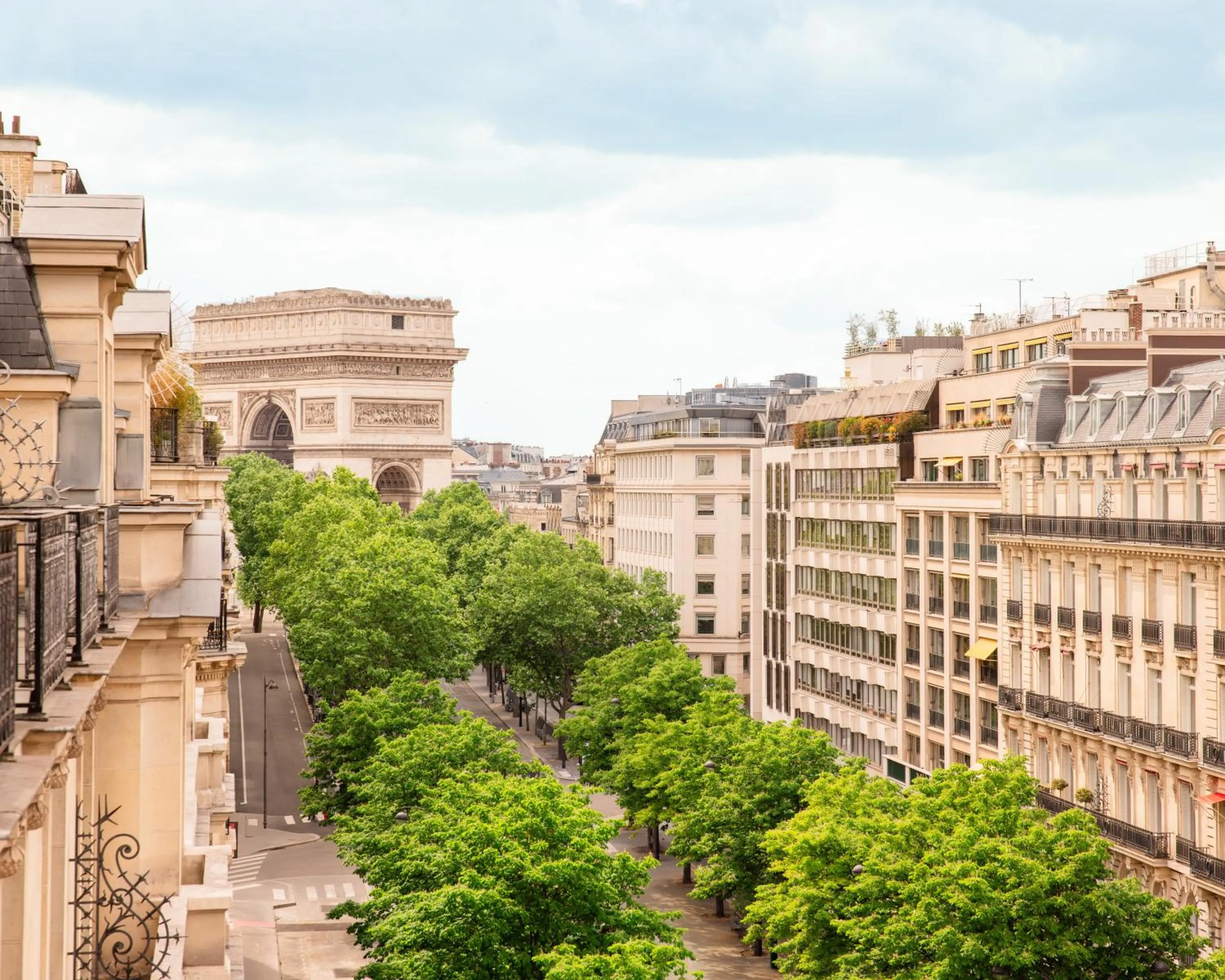View (from property/room) in Hôtel Le Royal Monceau Raffles Paris