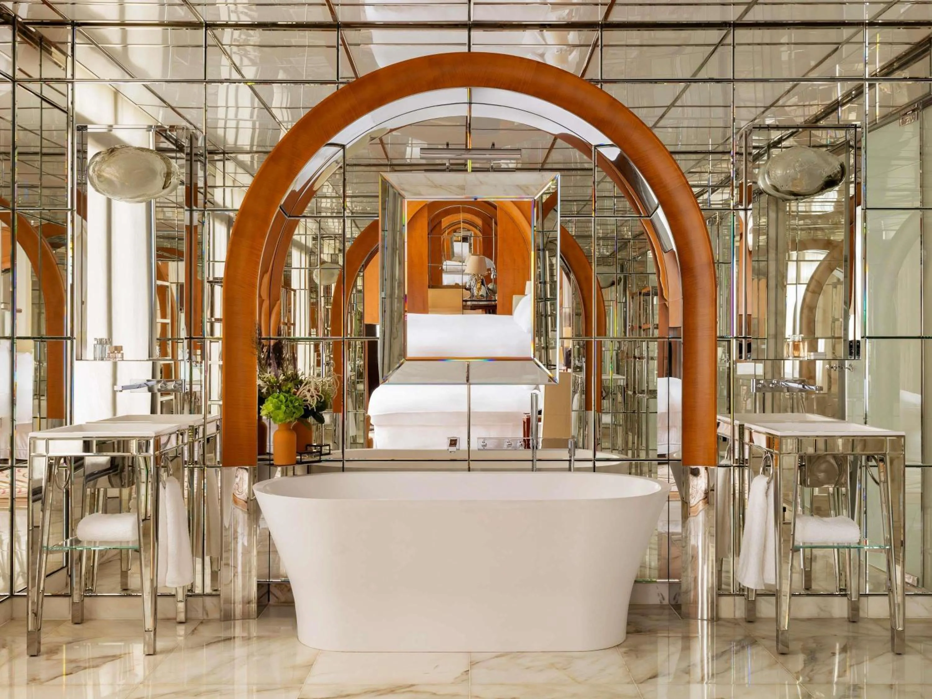 Bedroom in Hôtel Le Royal Monceau Raffles Paris