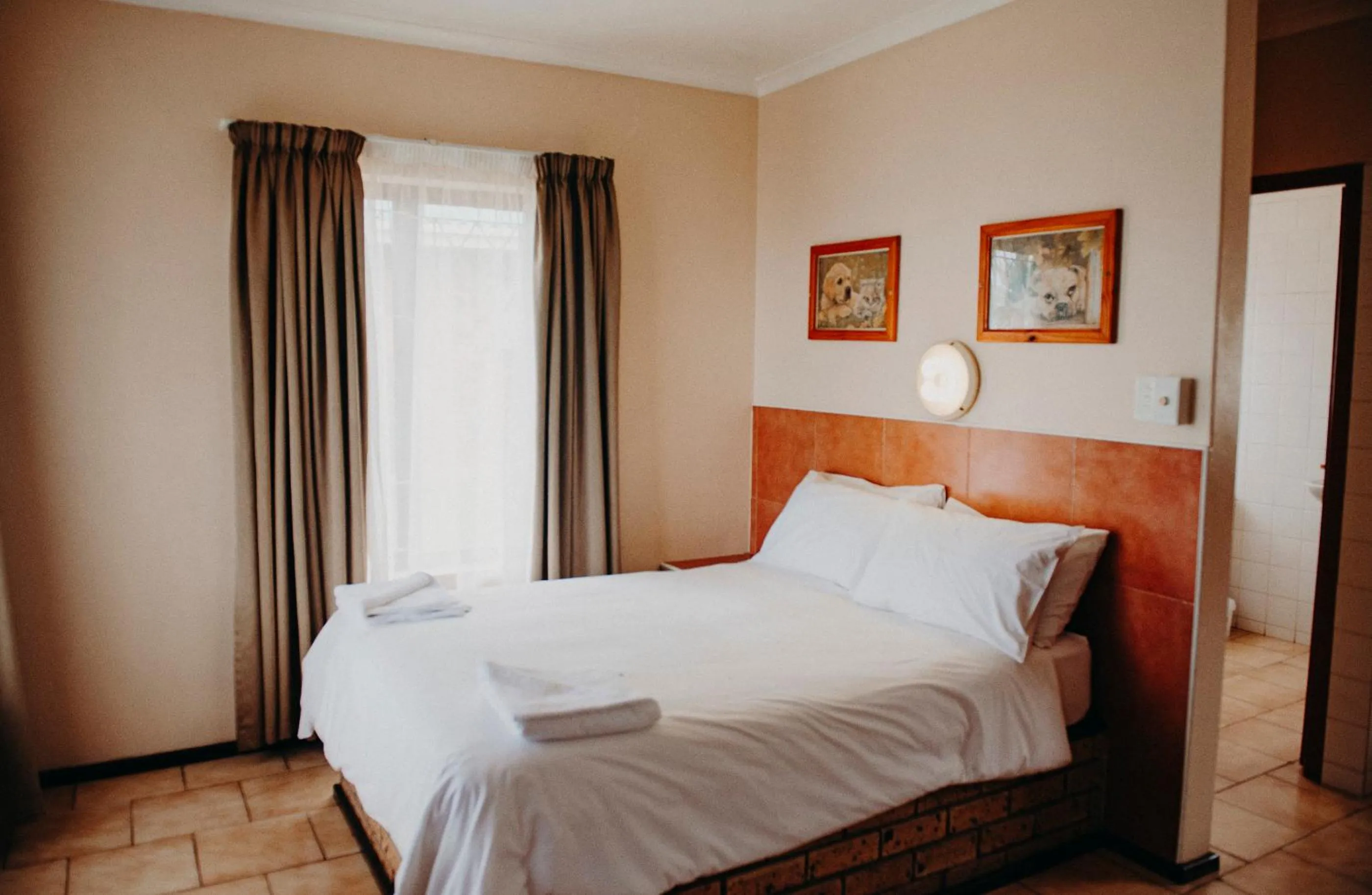 Bed in Port Edward Holiday Resort