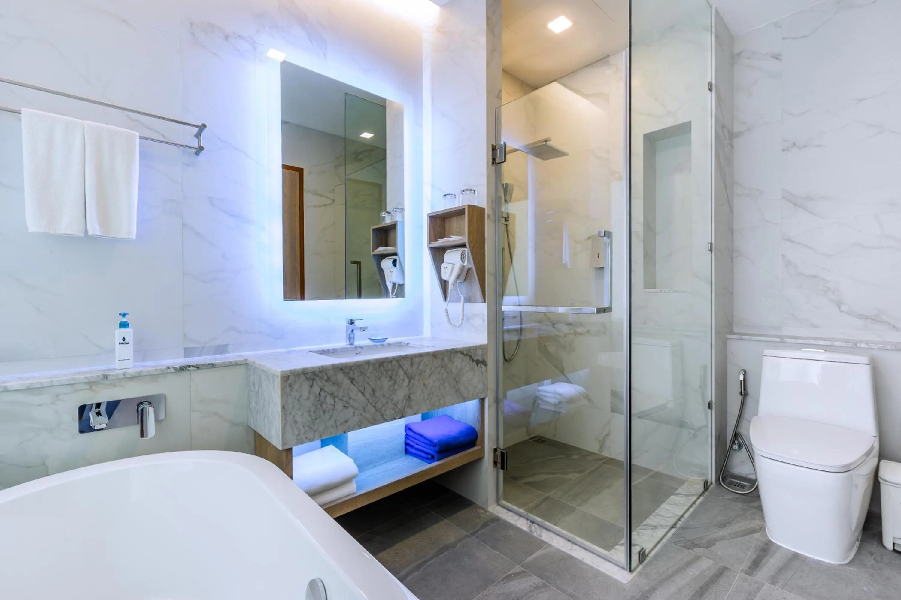 Toilet in BlueSotel SMART Krabi Aonang Beach - Adults only