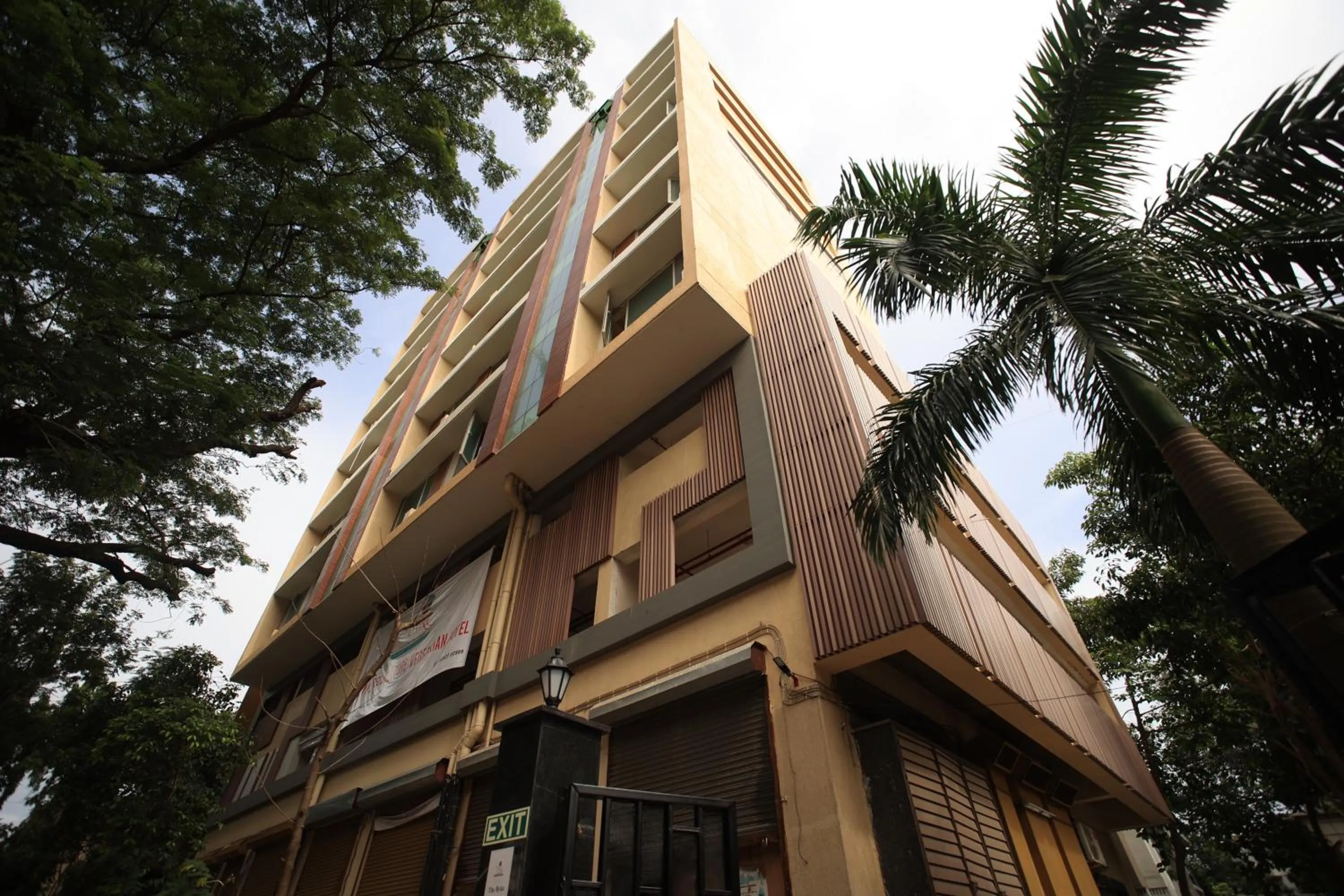 Property building in The Byke Delotel