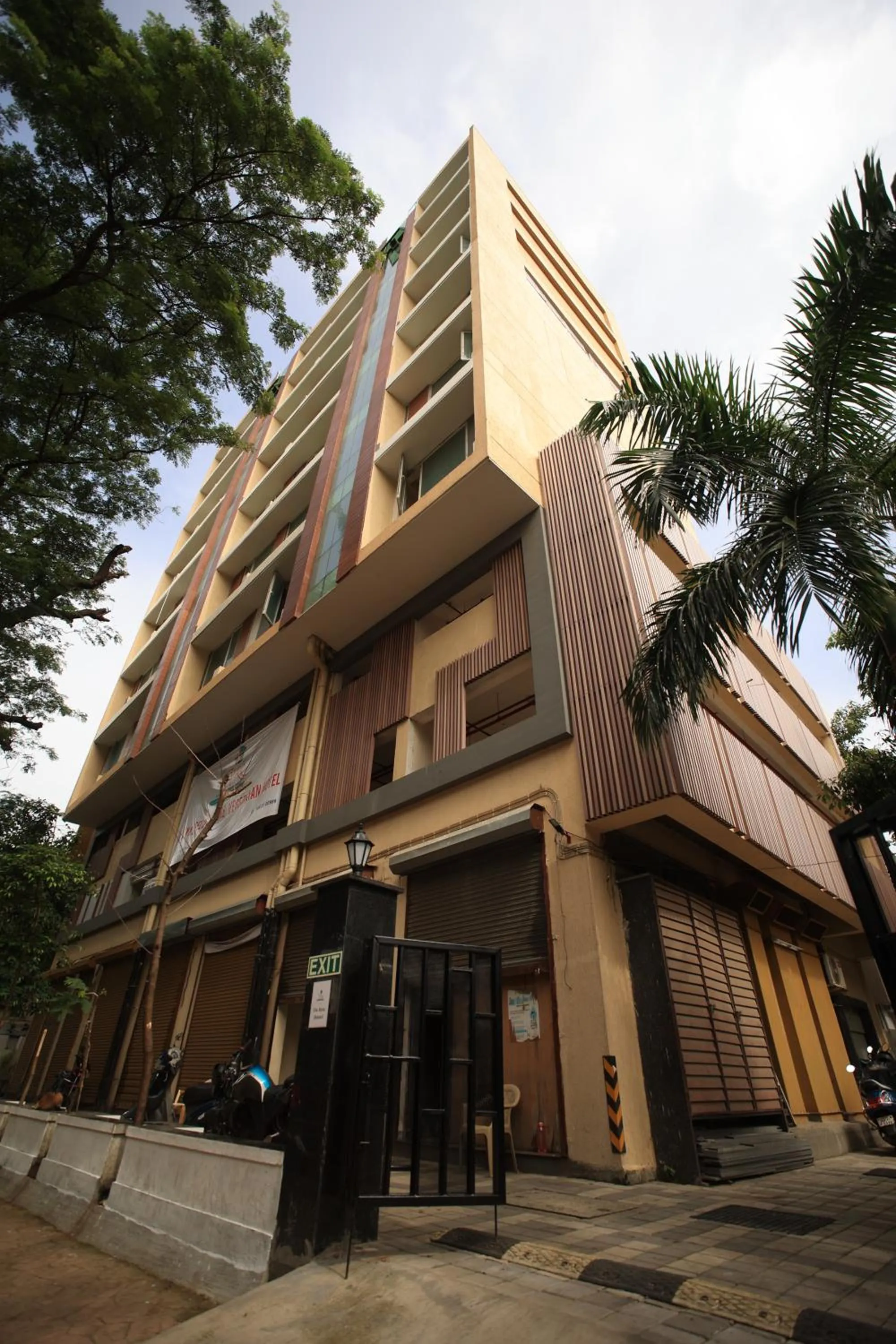 Property building in The Byke Delotel