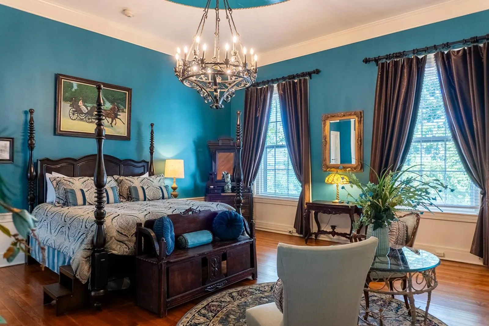 Bed in Belle Air Mansion and Inn