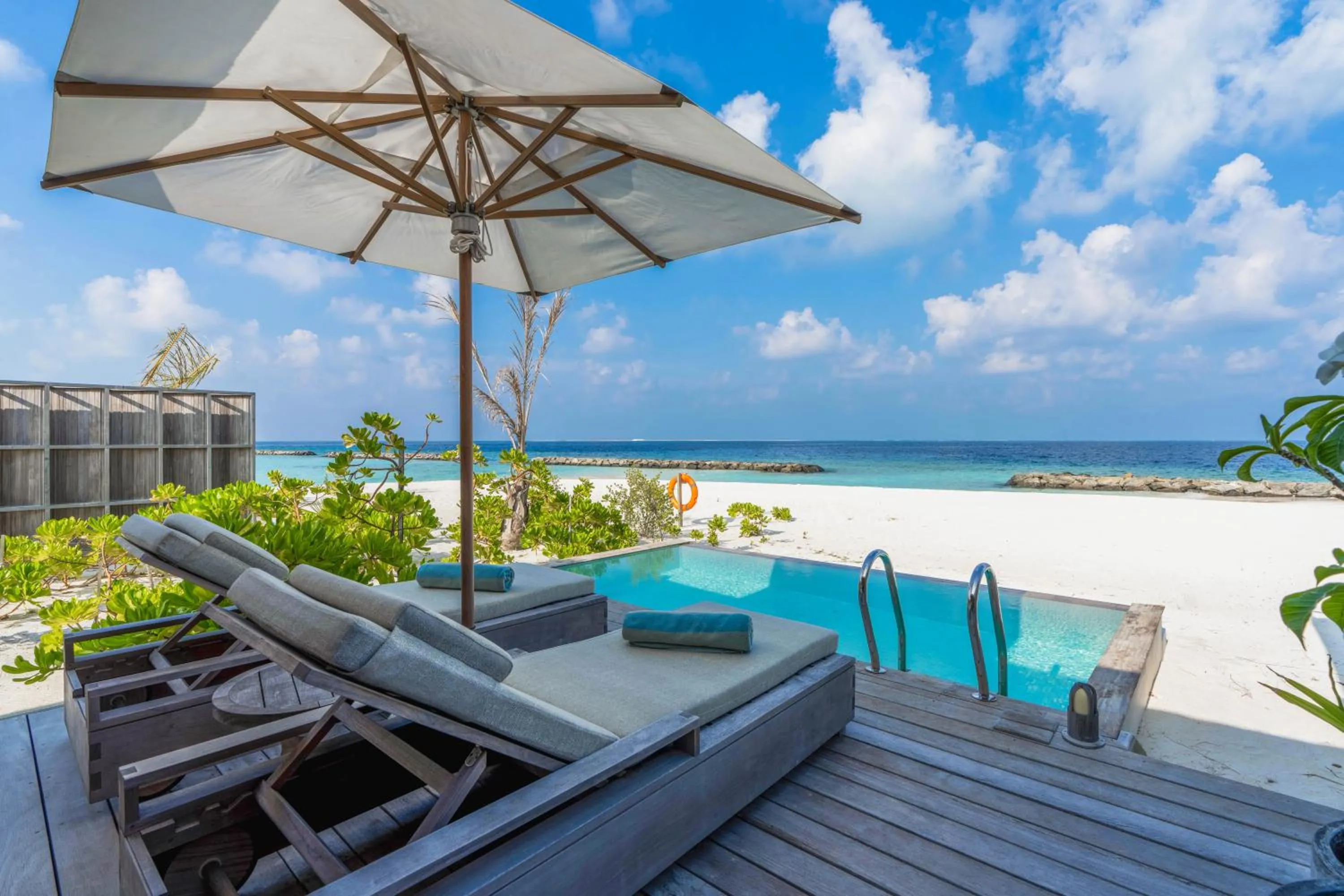 Balcony/Terrace in Kagi Maldives Resort & Spa