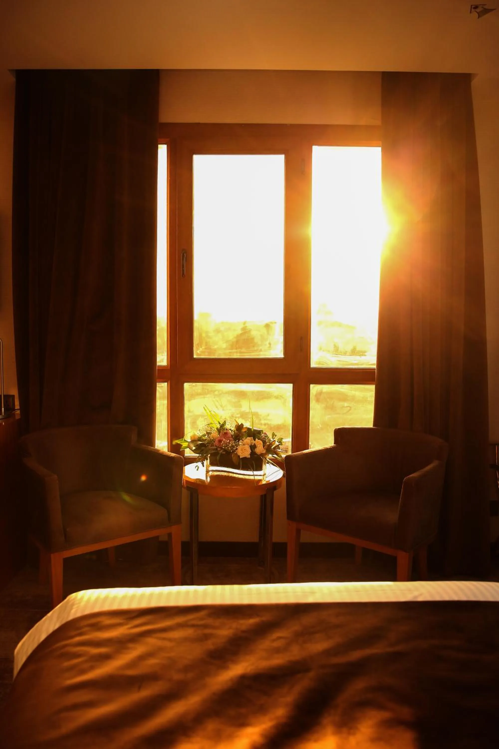 Living room, Bed in Gloria Hotel Amman