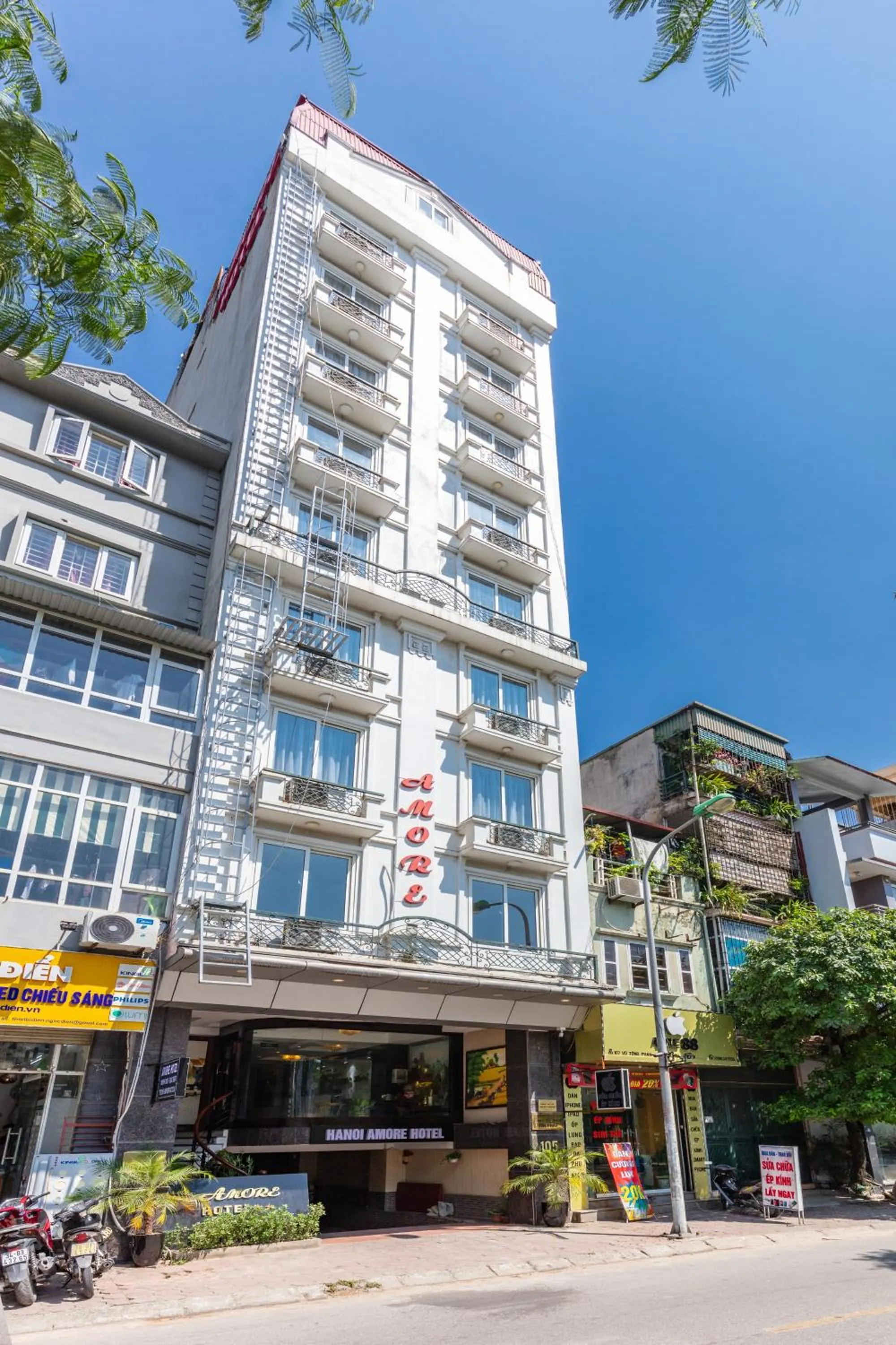 Property building in Hanoi Amore Hotel & Travel