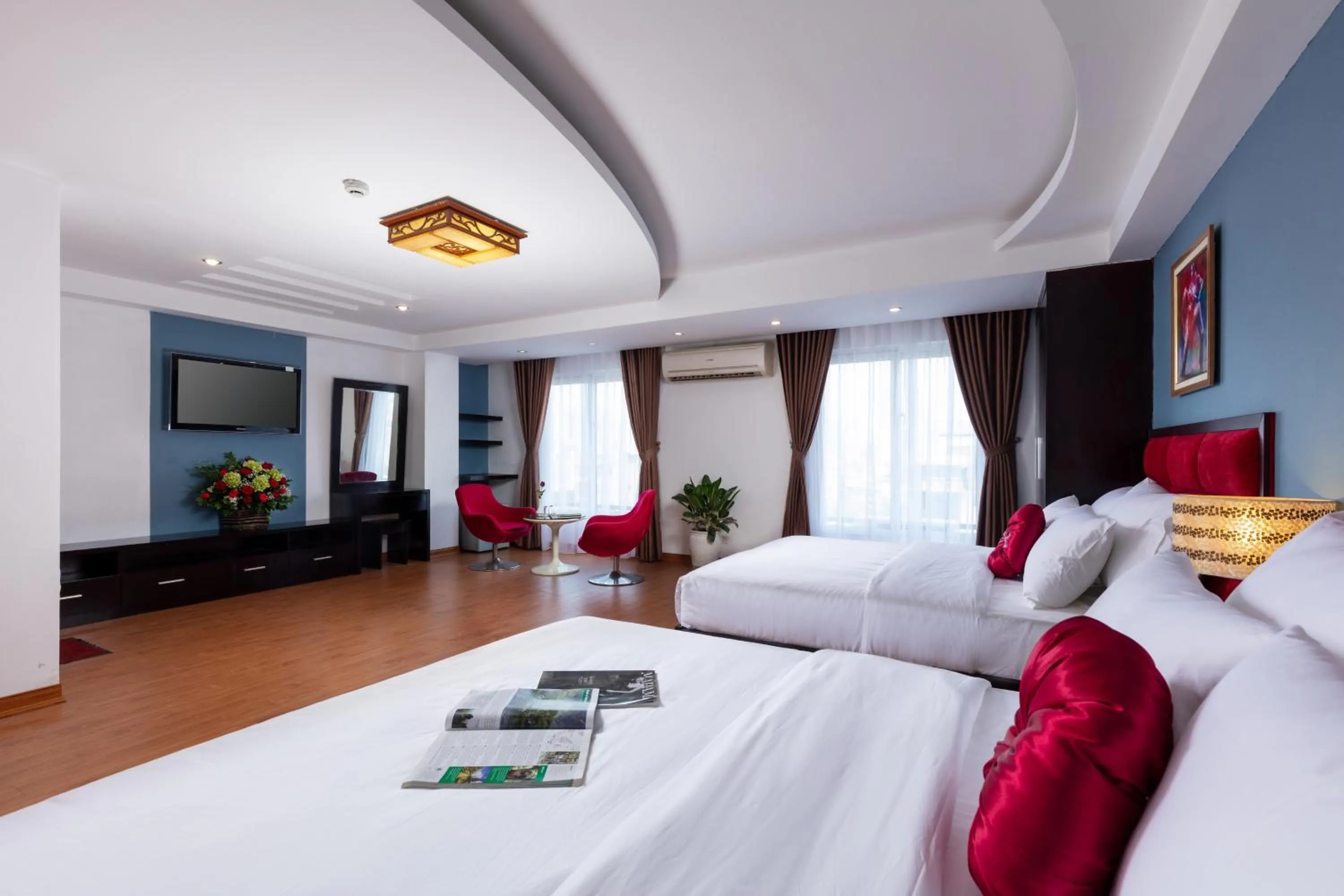 Photo of the whole room, Bed in Hanoi Amore Hotel & Travel