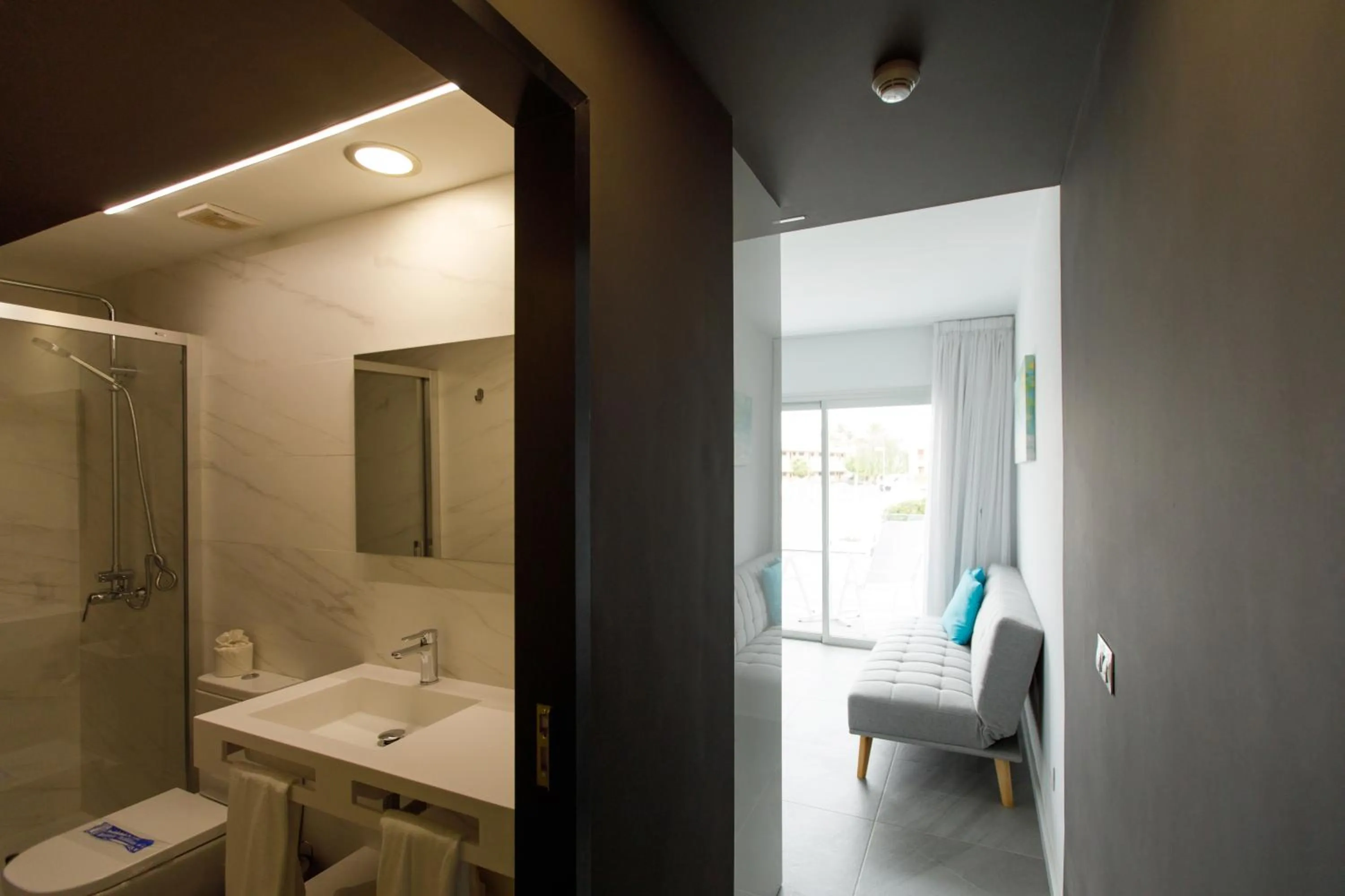 Bathroom in Alsol Guatiza