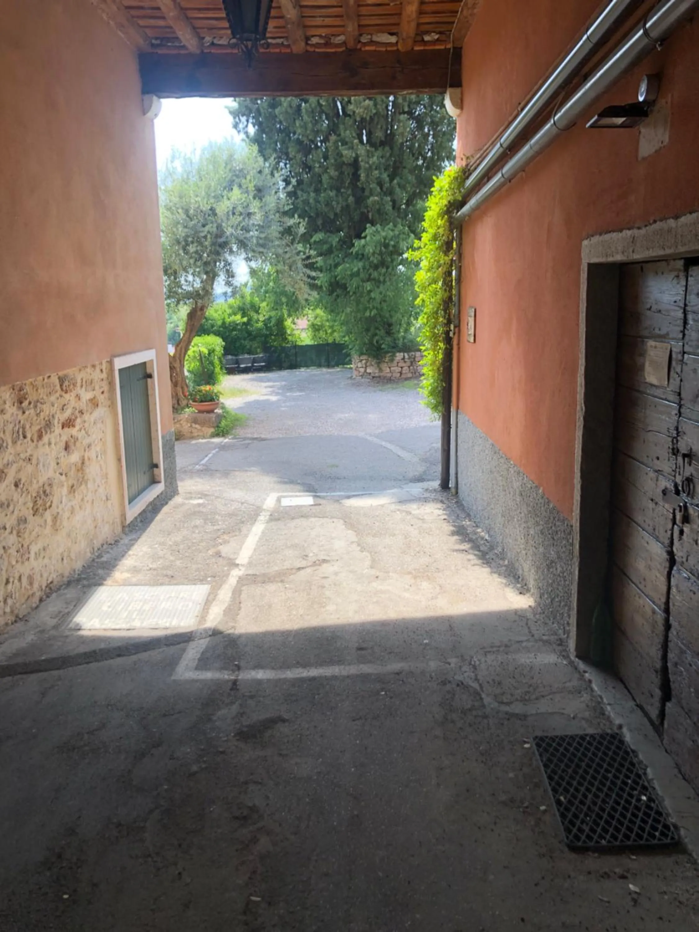 Parking in La Casetta di Alvaro