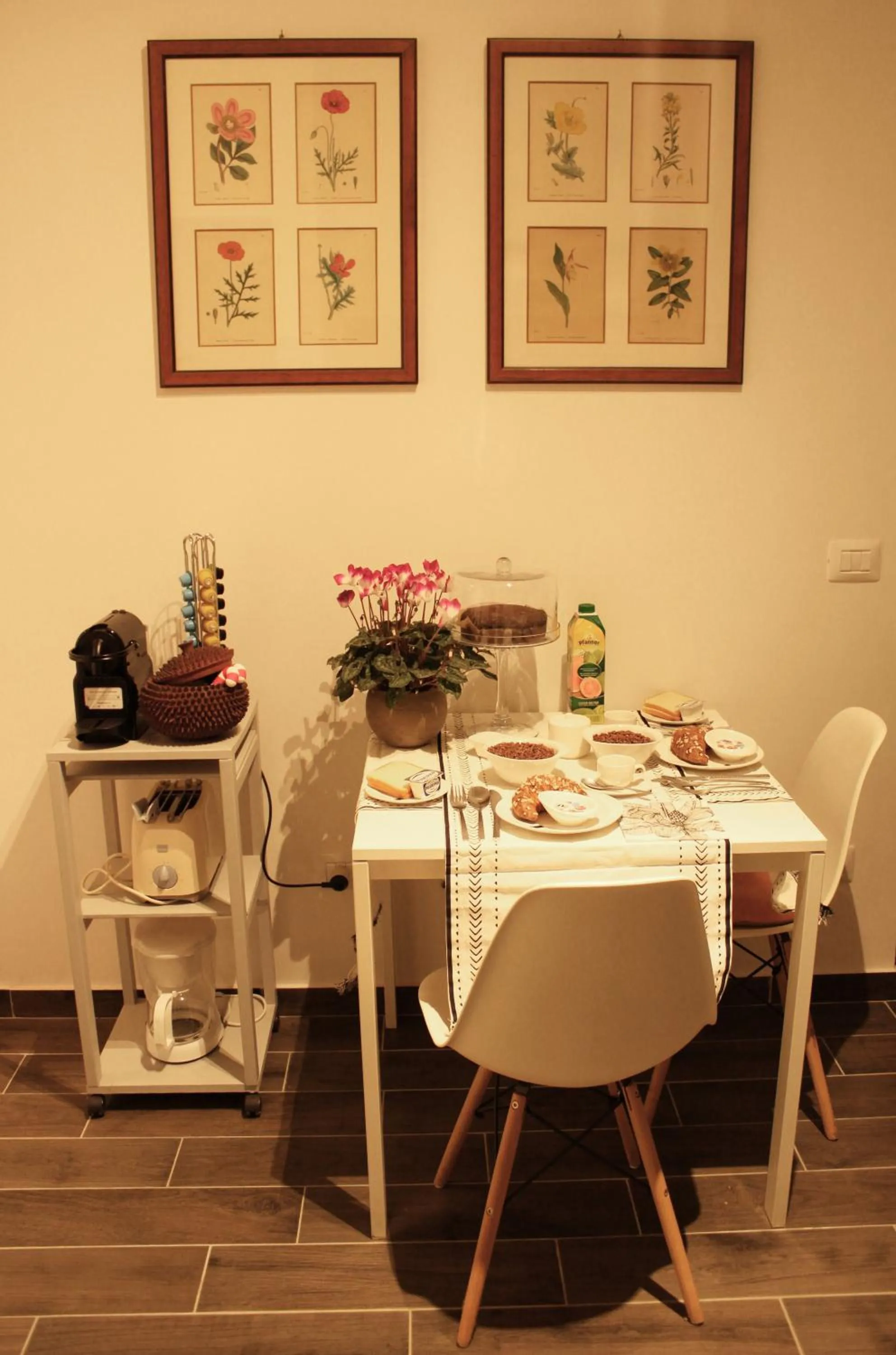 Food and drinks in La Casetta di Alvaro