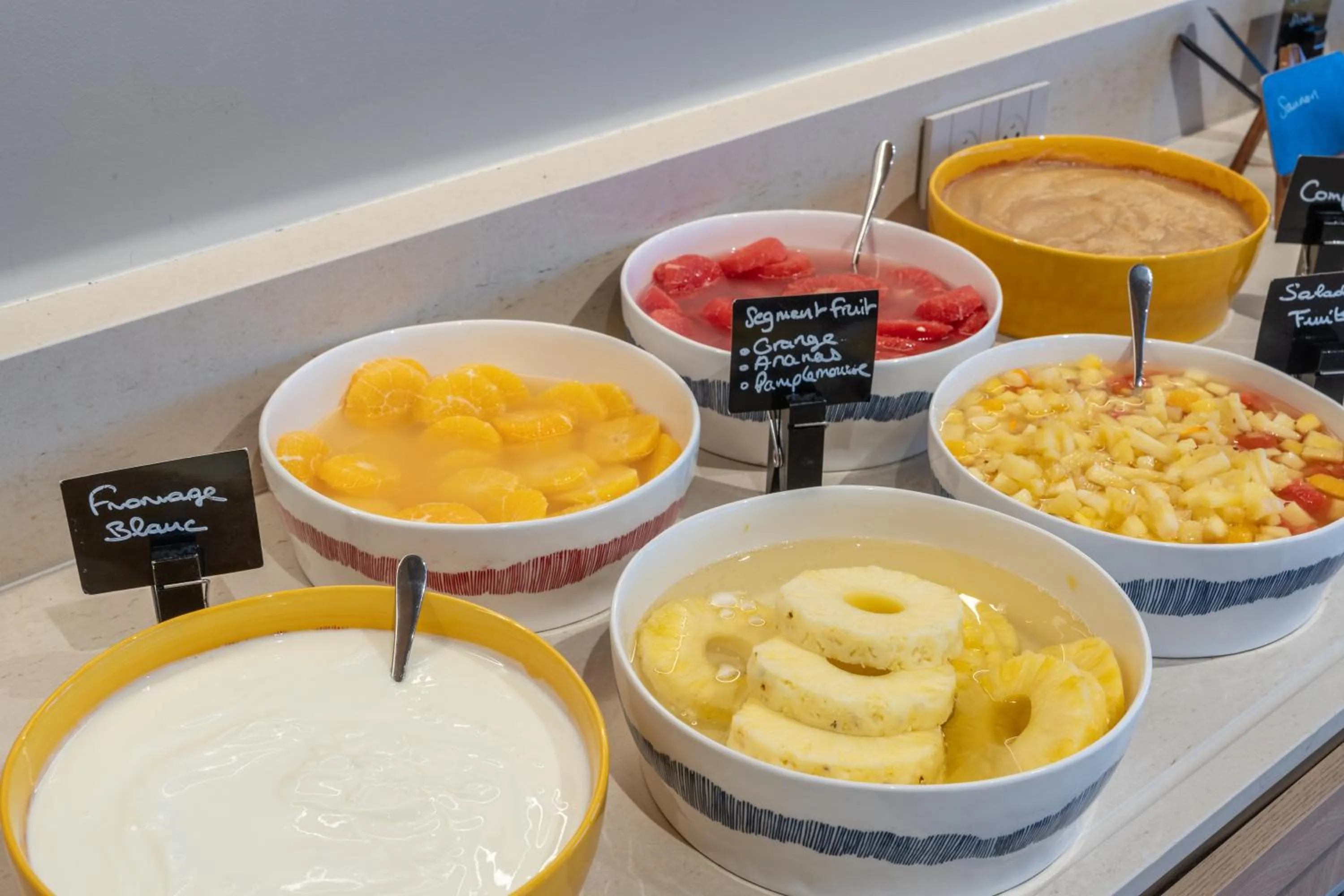 Food in Hotel Mercure Angers Lac De Maine