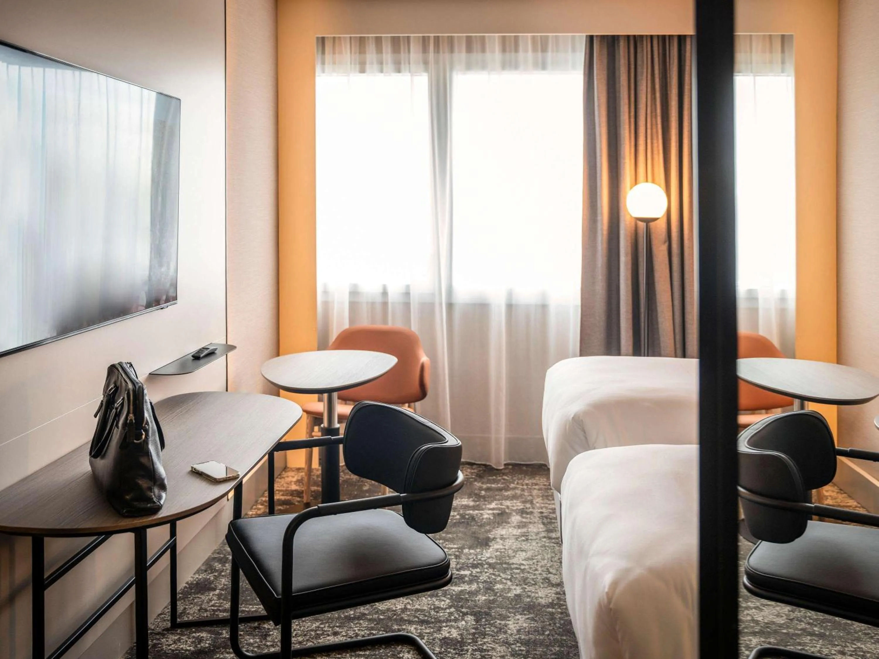 Bedroom in Hotel Mercure Angers Lac De Maine