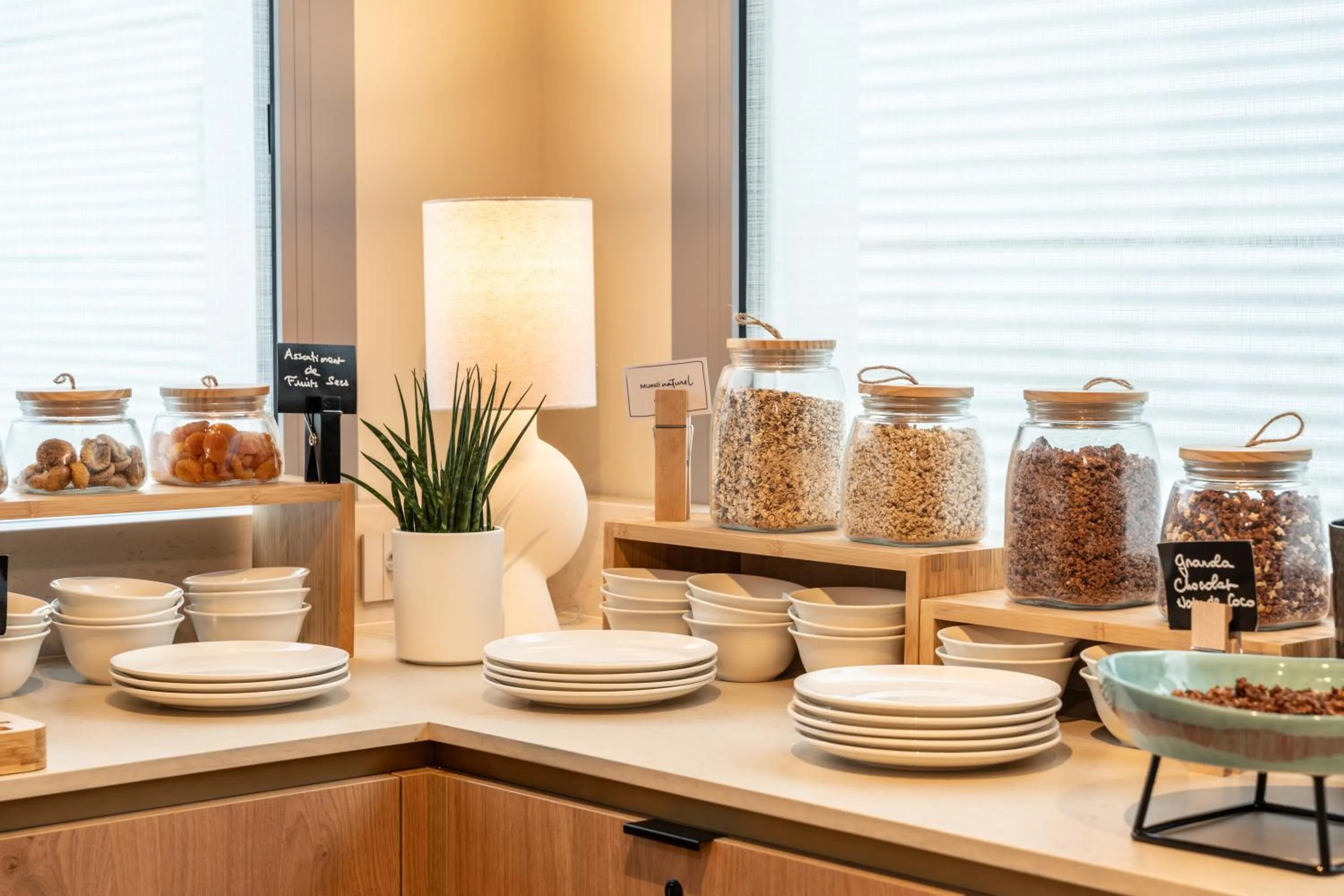 Food in Hotel Mercure Angers Lac De Maine