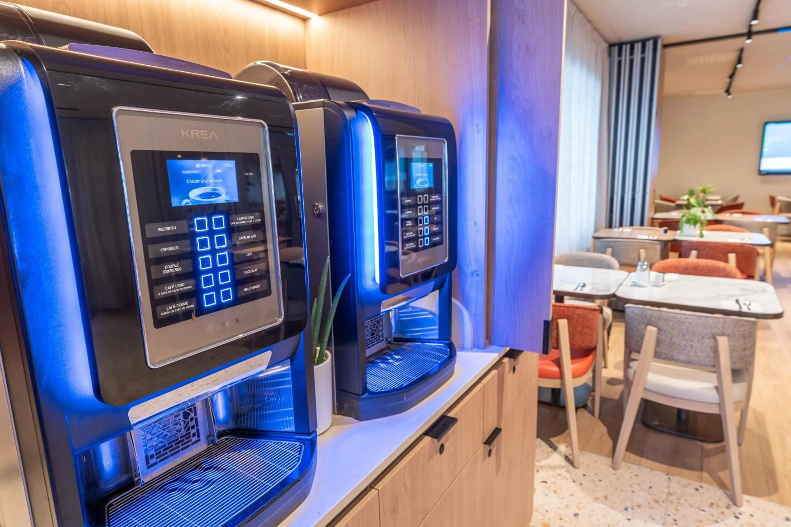 Breakfast in Hotel Mercure Angers Lac De Maine