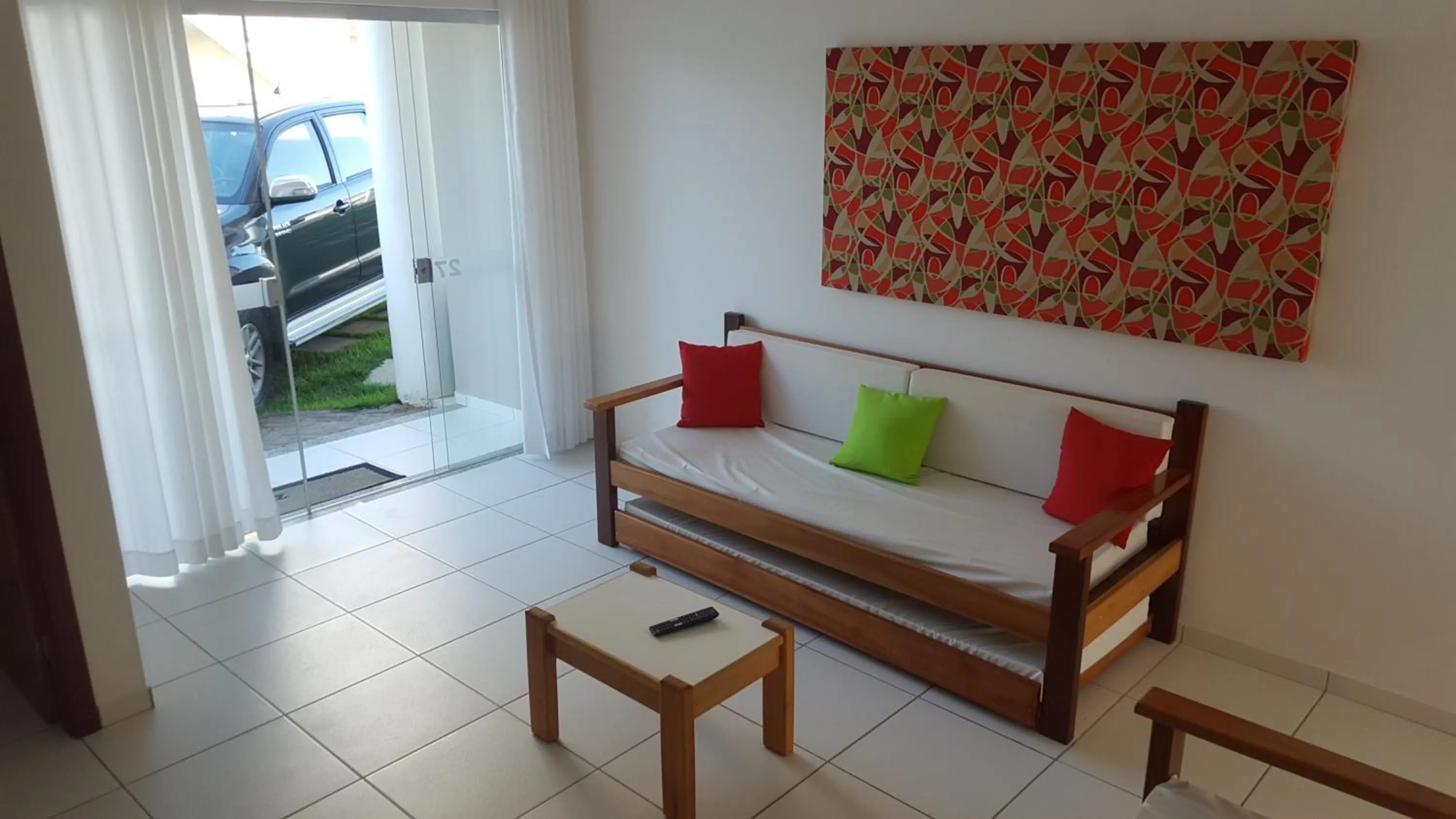 Condomínio Mar da Galiléia - Apto 27