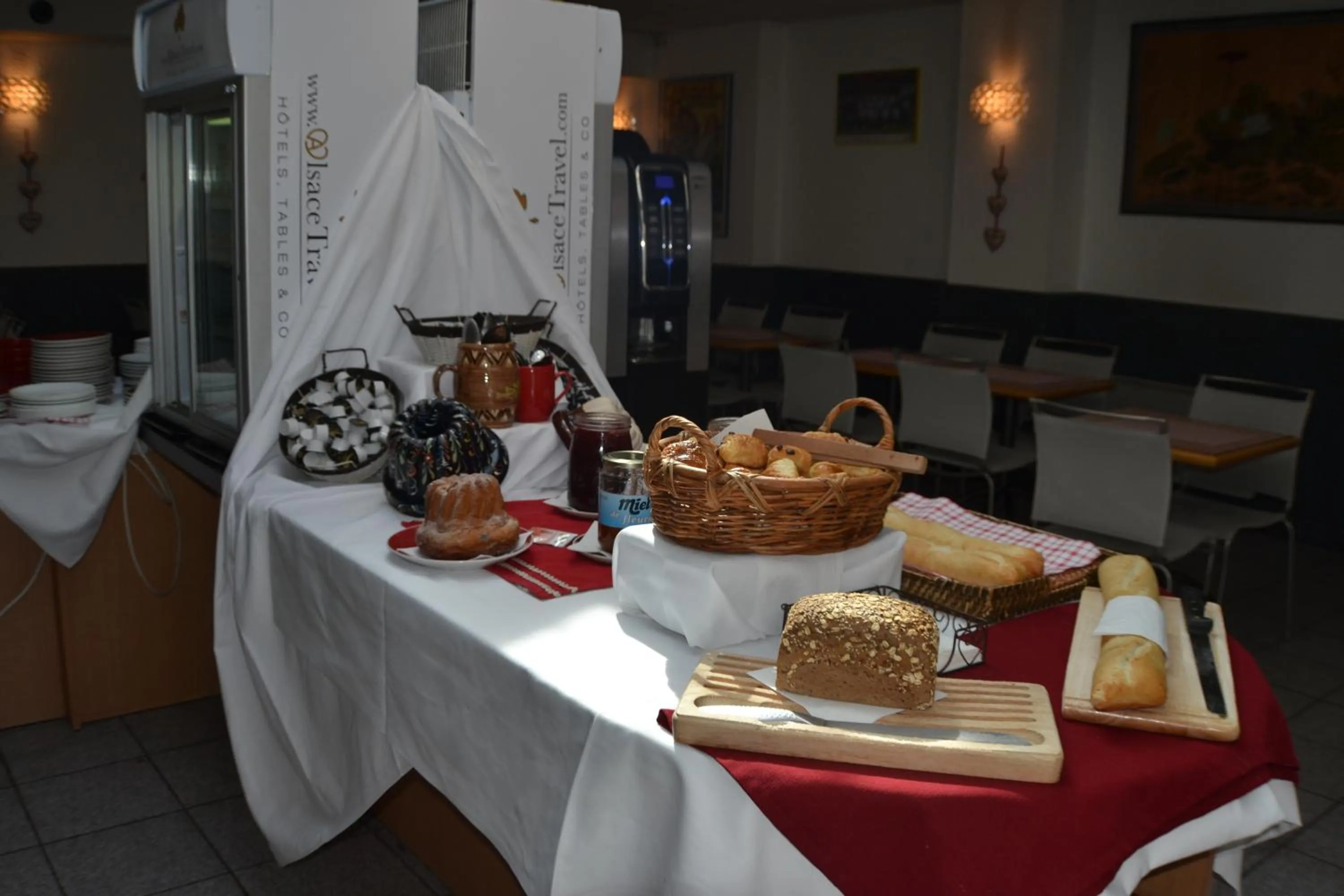 Buffet breakfast in Hotel Primo Colmar Centre