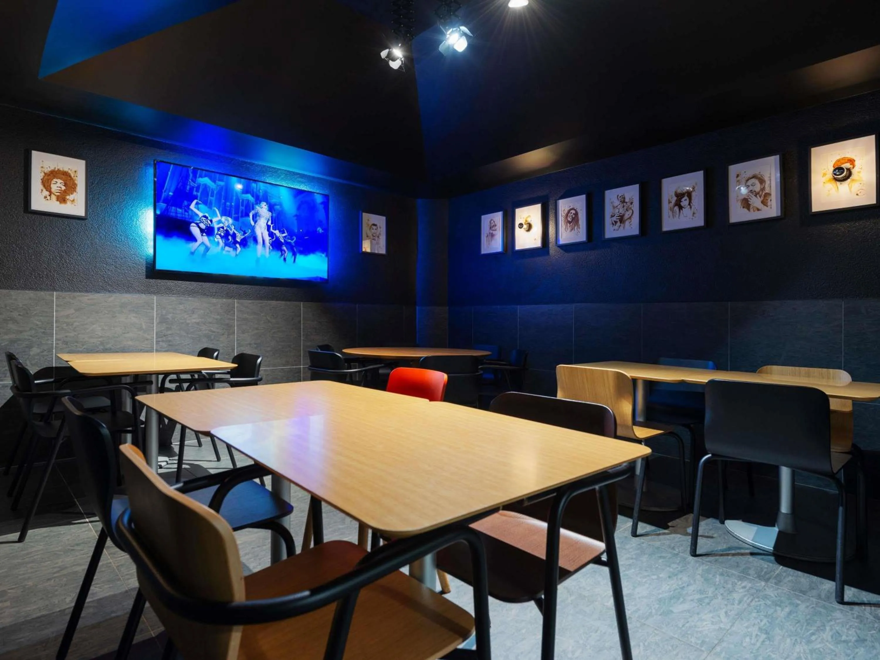 Breakfast in ibis Styles Nancy Centre Gare